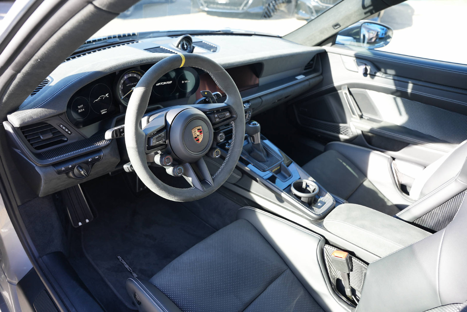 PORSCHE 911 GT3 RS Weissach, Petrol, Second hand / Used, Automatic - 7