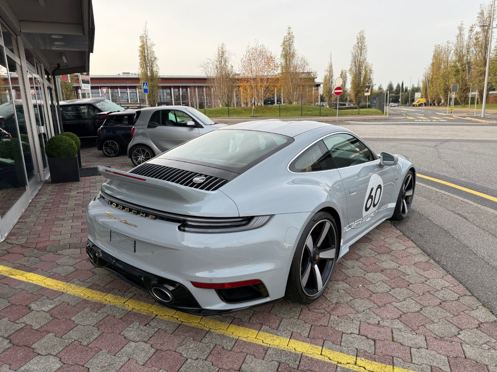 PORSCHE 911 / 992 Sport Classic, Essence, Occasion / Utilisé, Manuelle - 6