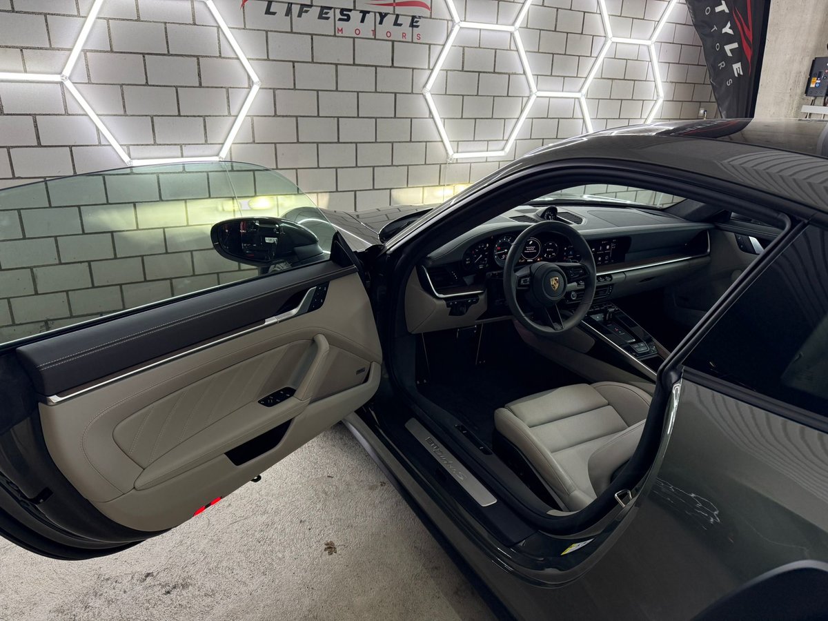 PORSCHE 911 Turbo S PDK, Essence, Occasion / Utilisé, Automatique - 5
