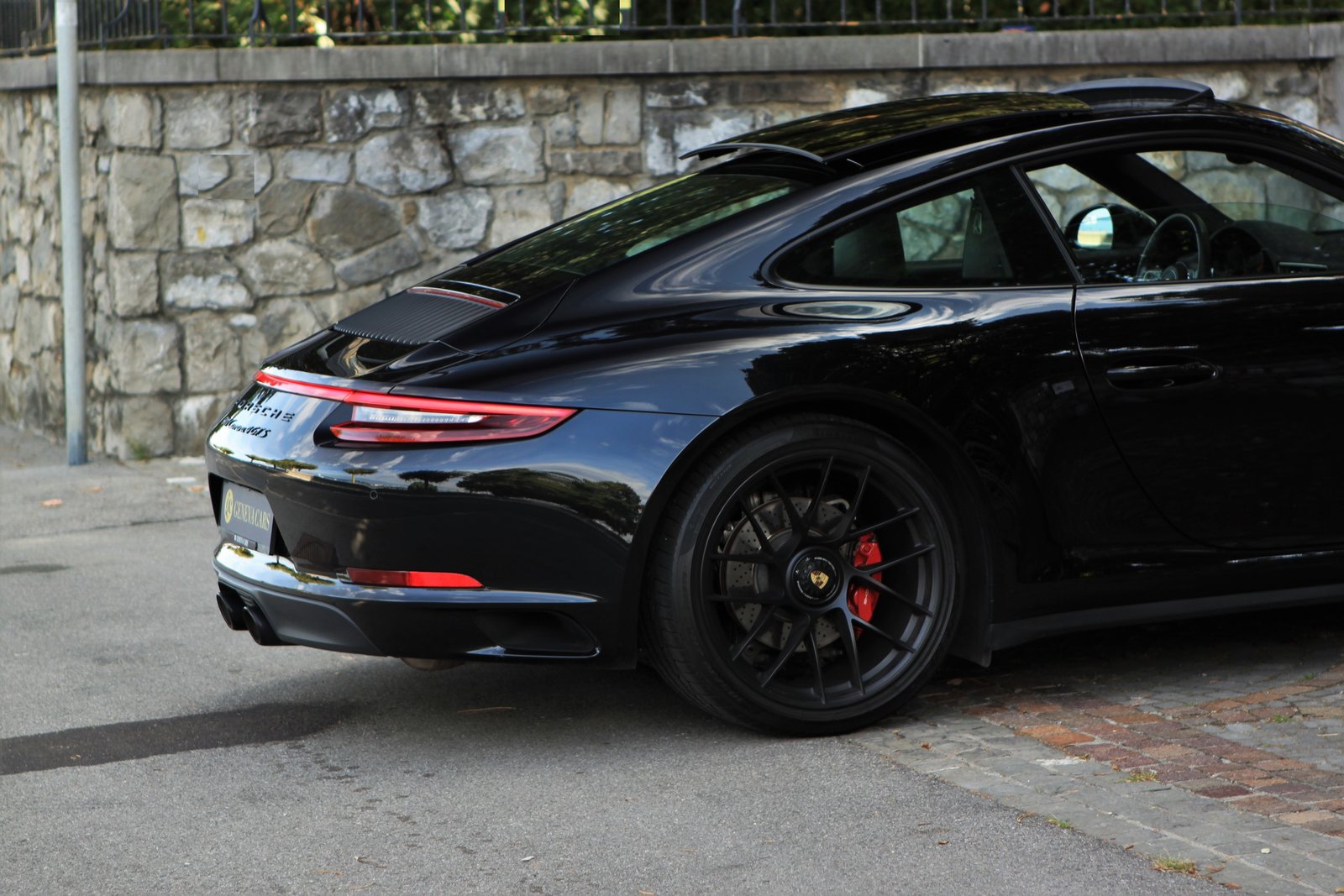 PORSCHE 911 Carrera 4 GTS PDK, Essence, Occasion / Utilisé, Automatique - 3