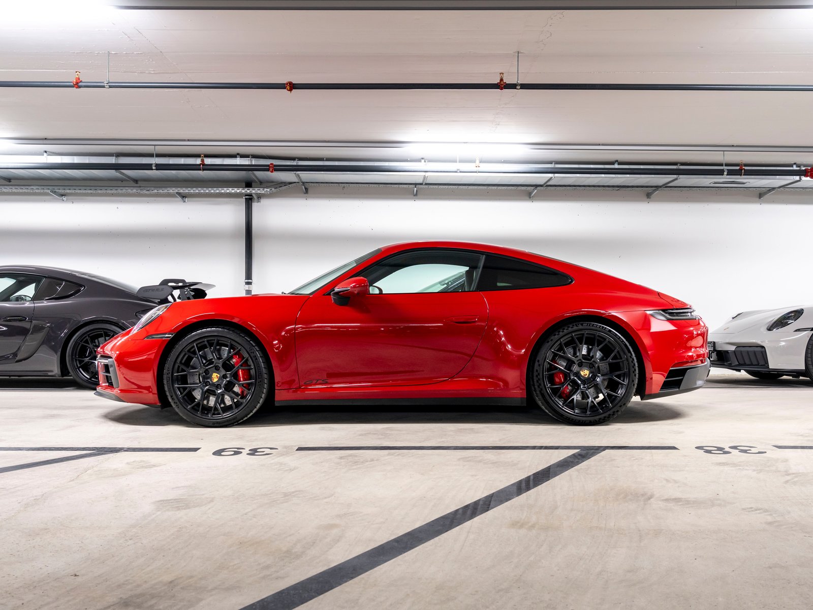 PORSCHE 911 Carrera 4 GTS PDK, Petrol, Second hand / Used, Automatic - 2
