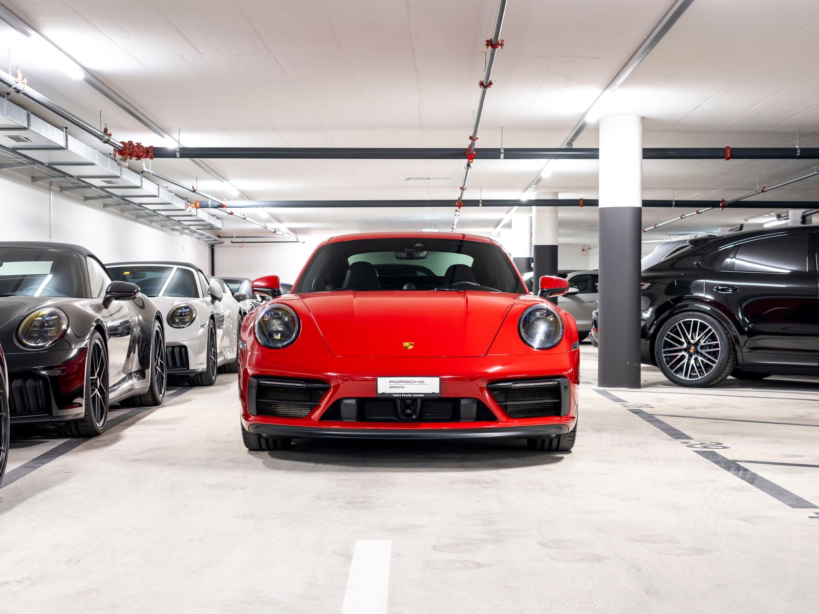 PORSCHE 911 Carrera 4 GTS PDK, Petrol, Second hand / Used, Automatic - 4