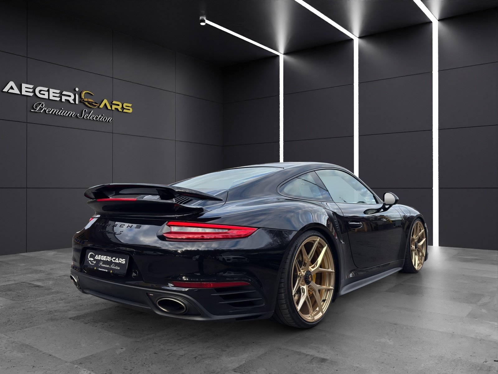 PORSCHE 911 Turbo S PDK 991.2, Petrol, Second hand / Used, Automatic - 4