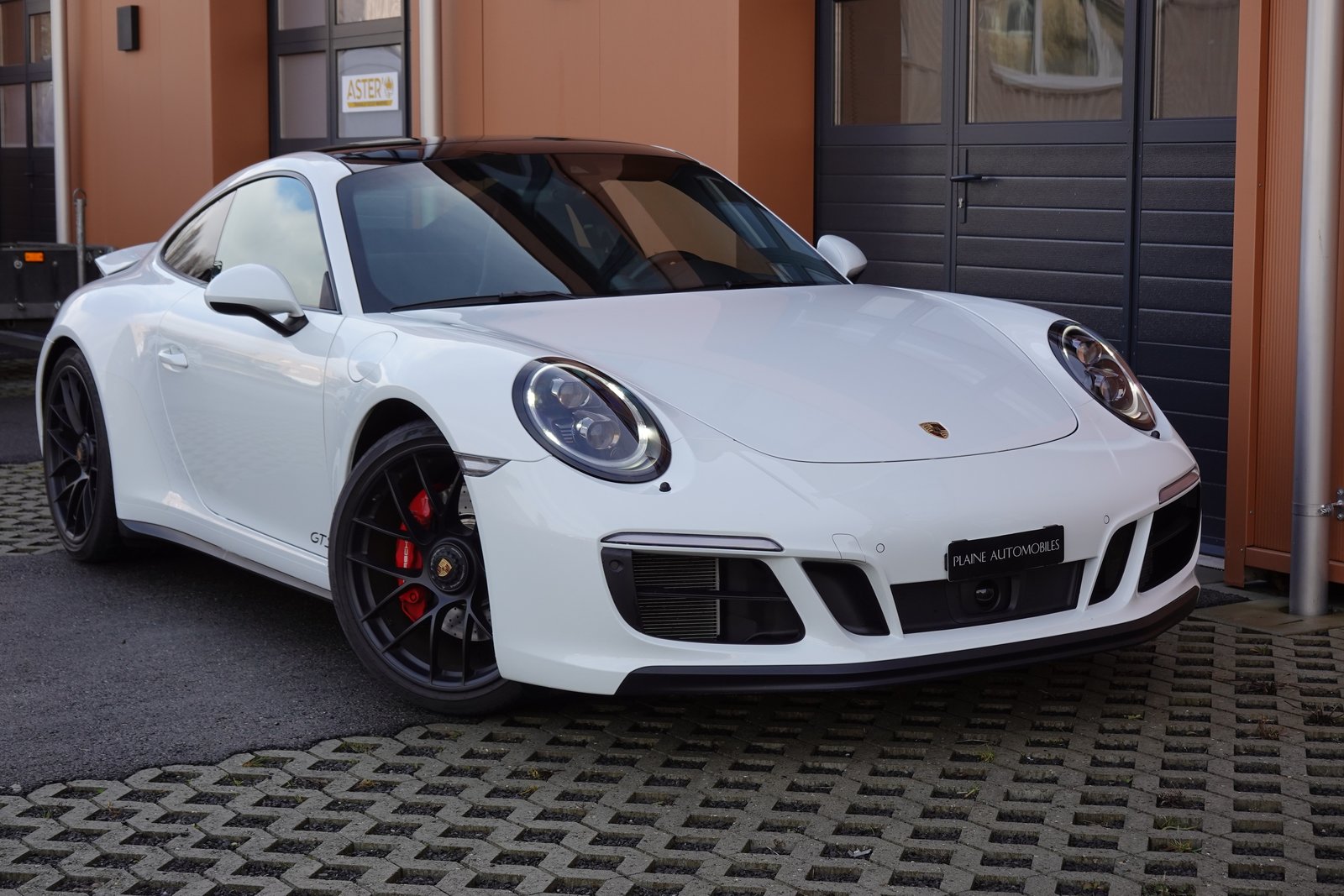 PORSCHE 911 Carrera 4 GTS PDK - Toit Ouvrant * Son Bose * Ec, Benzin, Occasion / Gebraucht, Automatik - 4
