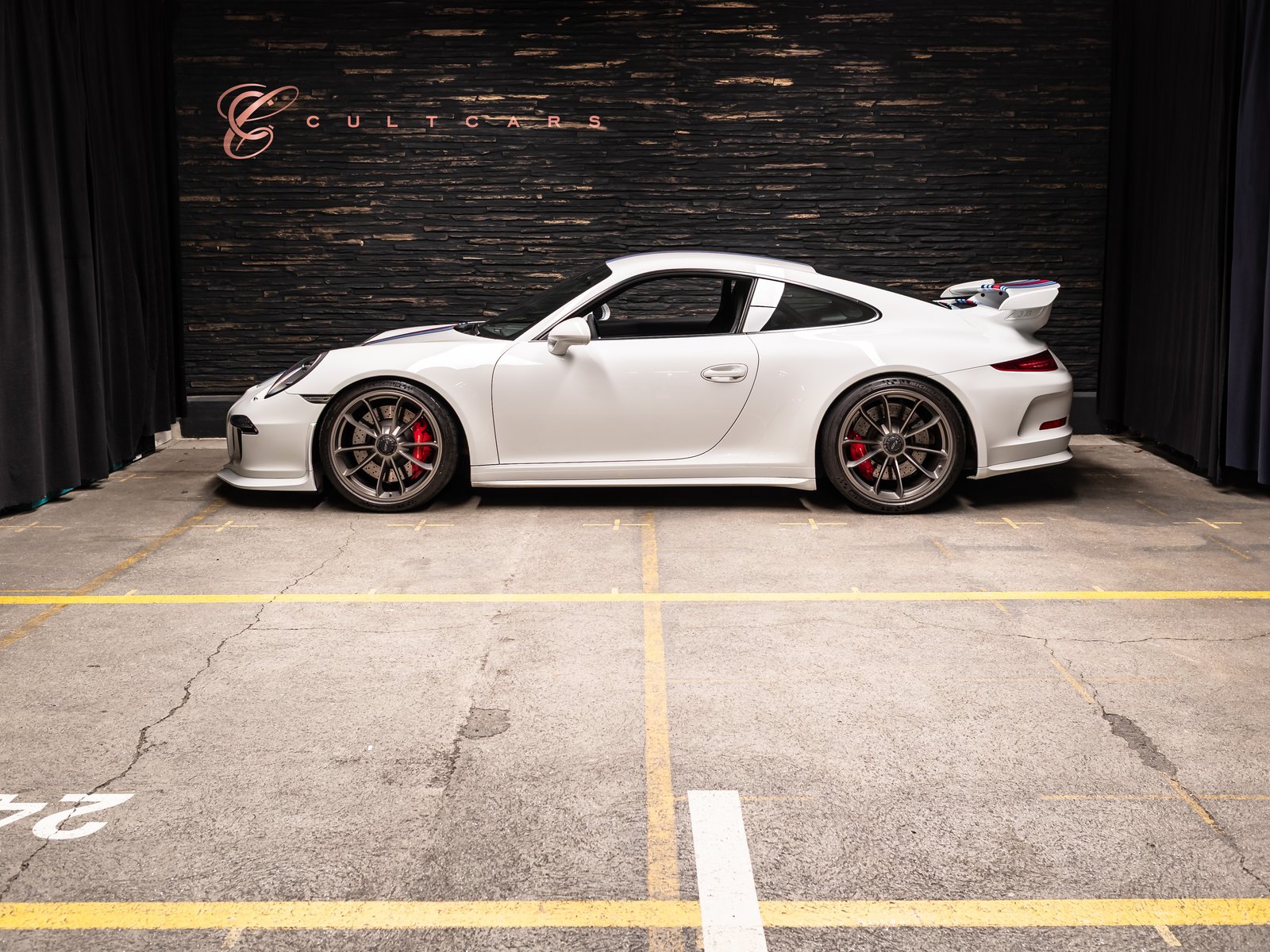 PORSCHE 911 GT3 PDK, Petrol, Second hand / Used, Automatic - 2