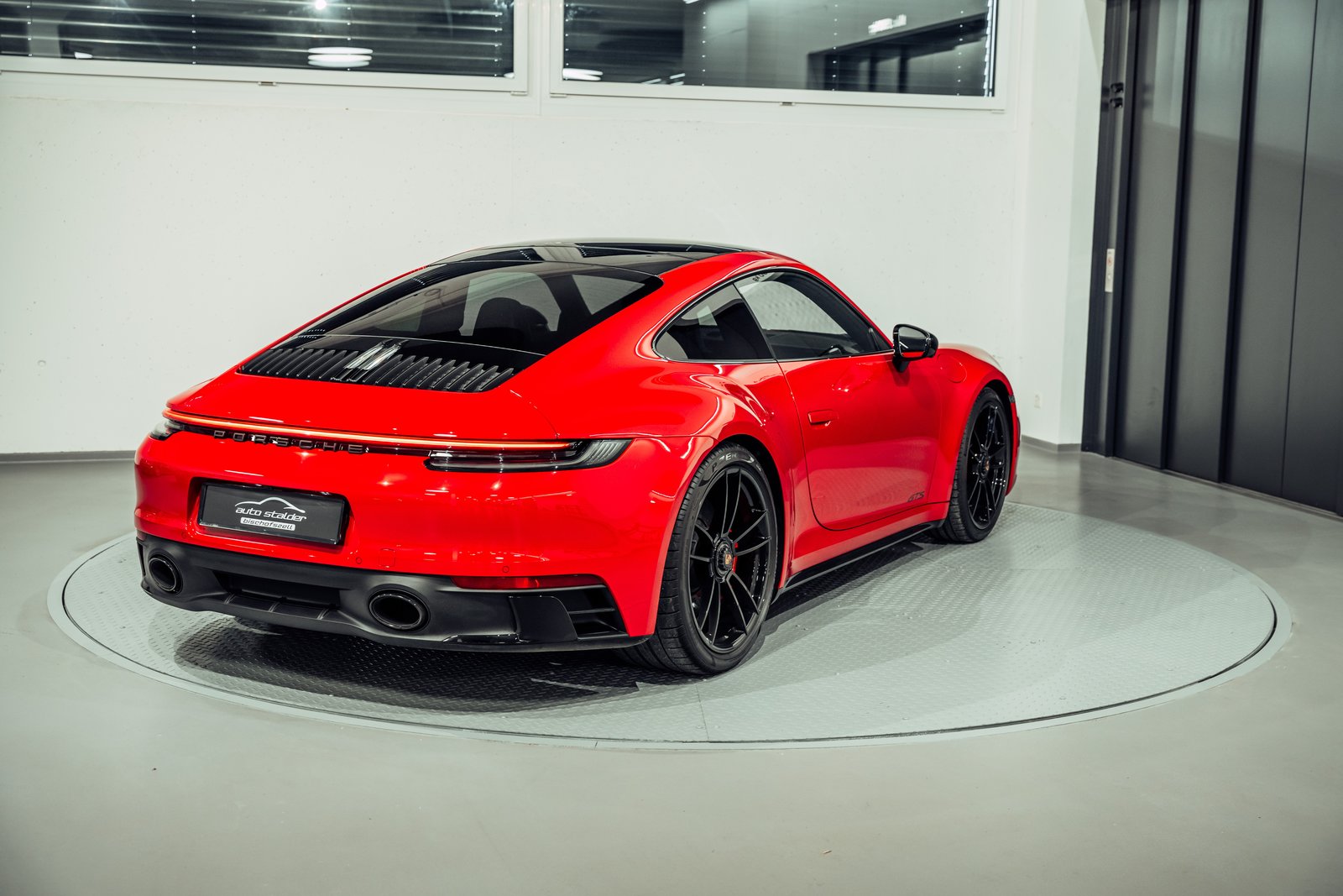 PORSCHE 911 Carrera 4 GTS PDK, Essence, Occasion / Utilisé, Automatique - 5