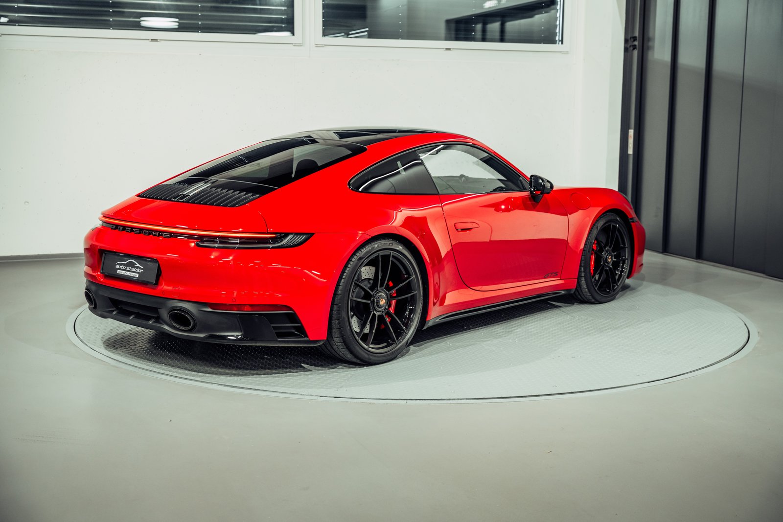 PORSCHE 911 Carrera 4 GTS PDK, Essence, Occasion / Utilisé, Automatique - 6