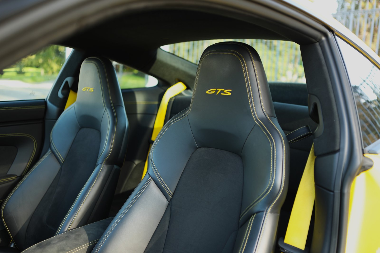 PORSCHE 911 Carrera 4 GTS PDK, Petrol, Second hand / Used, Automatic - 5