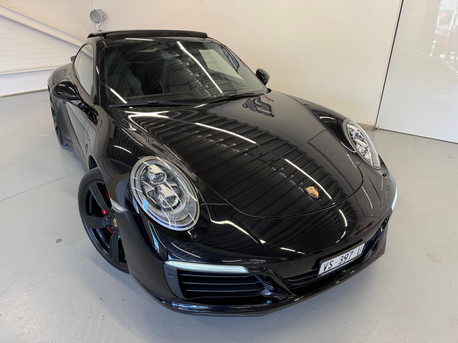 PORSCHE 911 Carrera 4S PDK fulls black, Petrol, Second hand / Used, Automatic - 4
