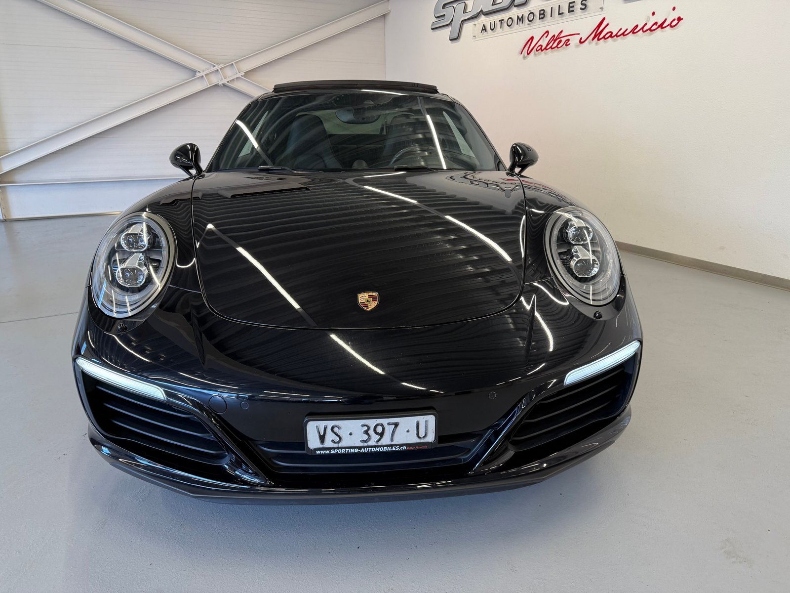 PORSCHE 911 Carrera 4S PDK fulls black, Petrol, Second hand / Used, Automatic - 6