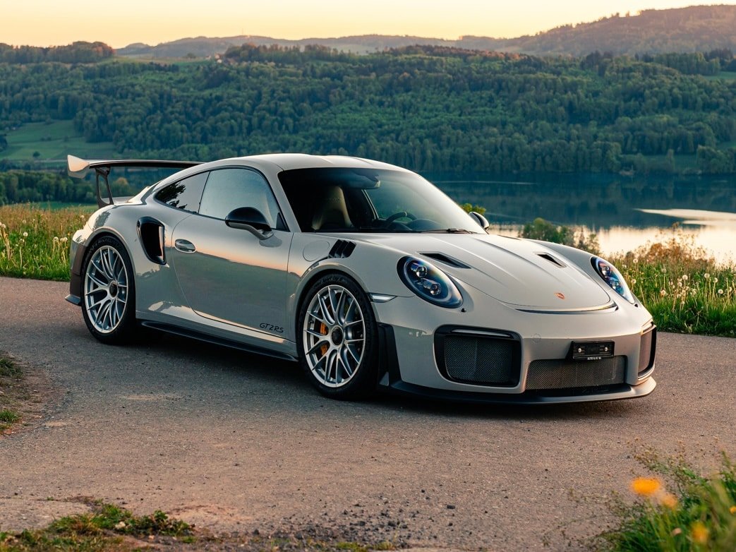 PORSCHE 911 GT2 RS PDK