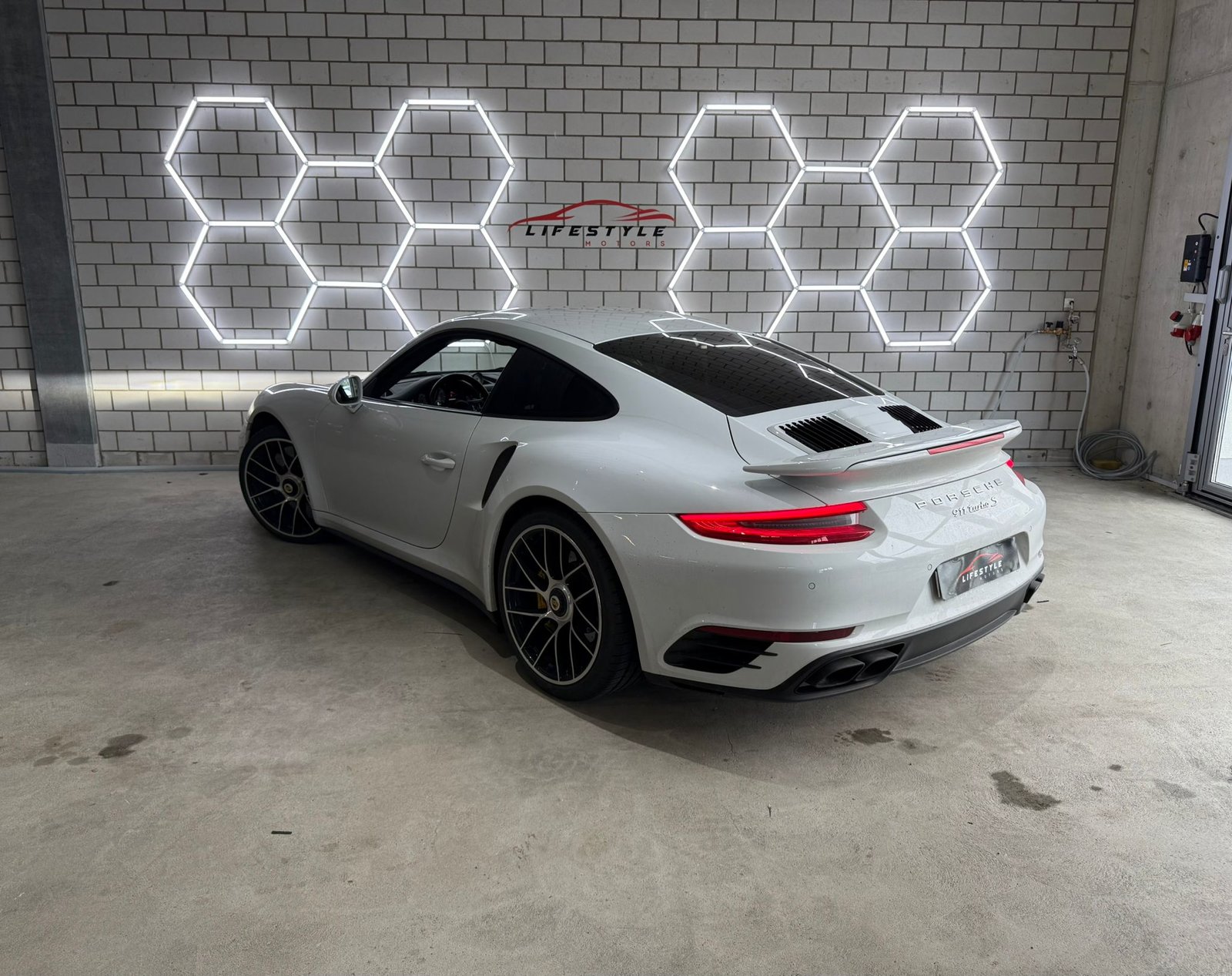 PORSCHE 911 Turbo S PDK, Essence, Occasion / Utilisé, Automatique - 3