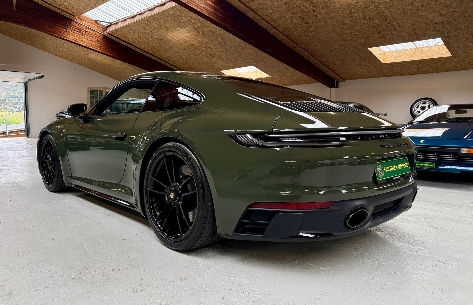 PORSCHE 911 Carrera 4 GTS PDK, Petrol, Second hand / Used, Automatic - 3