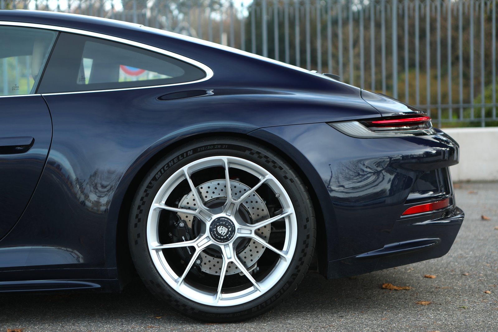 PORSCHE 911 GT3 Touring PDK - Exclusive Manufaktur, Petrol, Second hand / Used, Automatic - 3