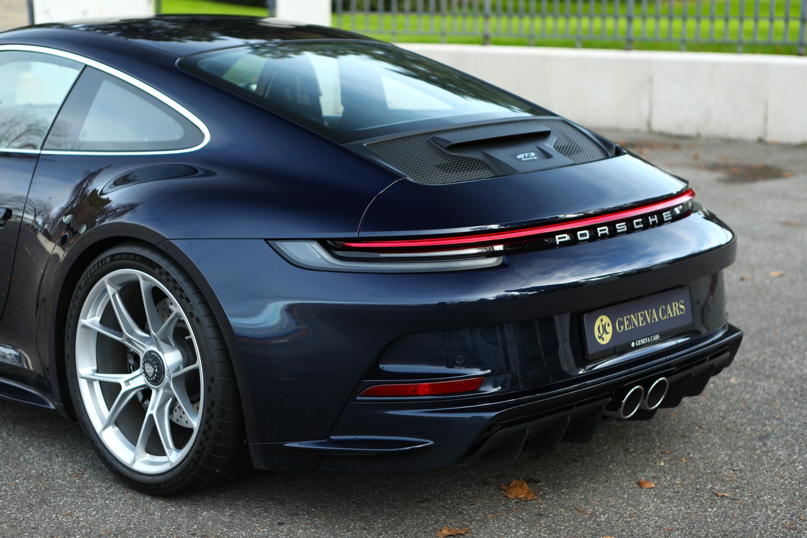 PORSCHE 911 GT3 Touring PDK - Exclusive Manufaktur, Petrol, Second hand / Used, Automatic - 4
