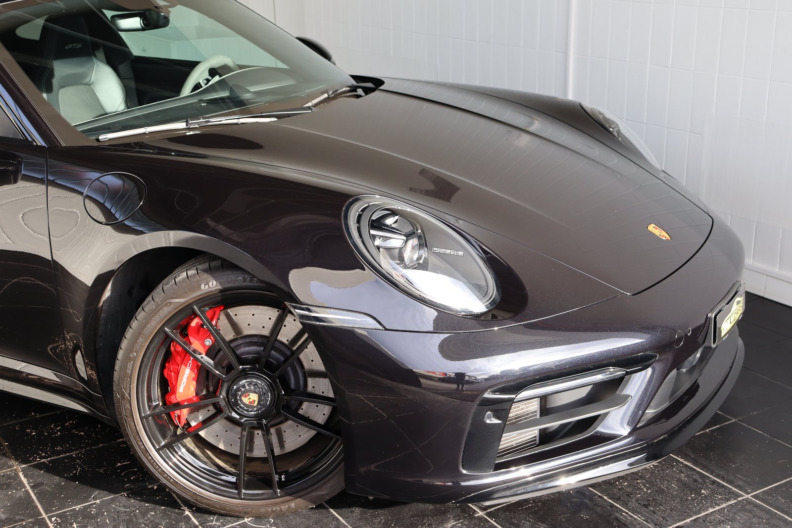PORSCHE 911 Carrera 4 GTS PDK, Petrol, Second hand / Used, Automatic - 4