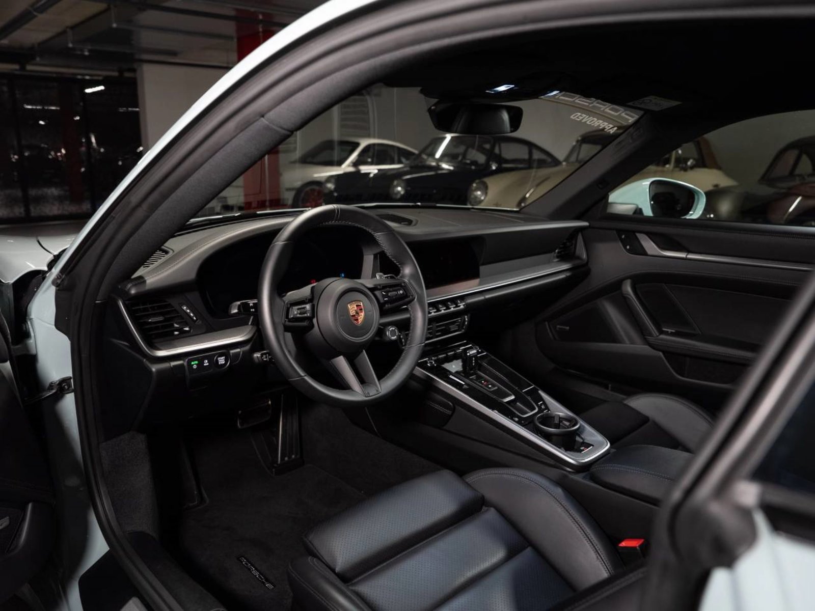 PORSCHE 911 Carrera, Essence, Occasion / Utilisé, Automatique - 4