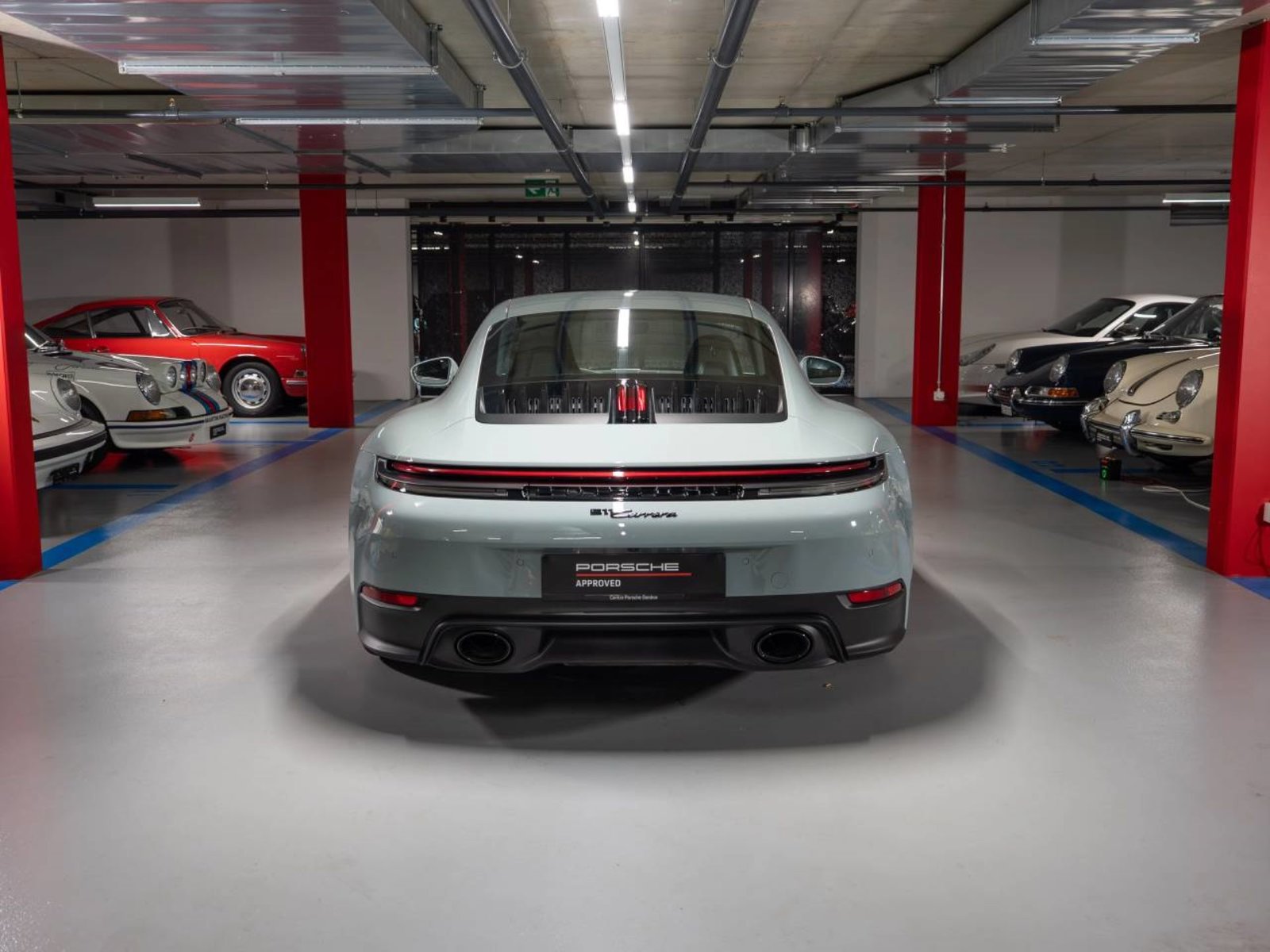 PORSCHE 911 Carrera, Essence, Occasion / Utilisé, Automatique - 7