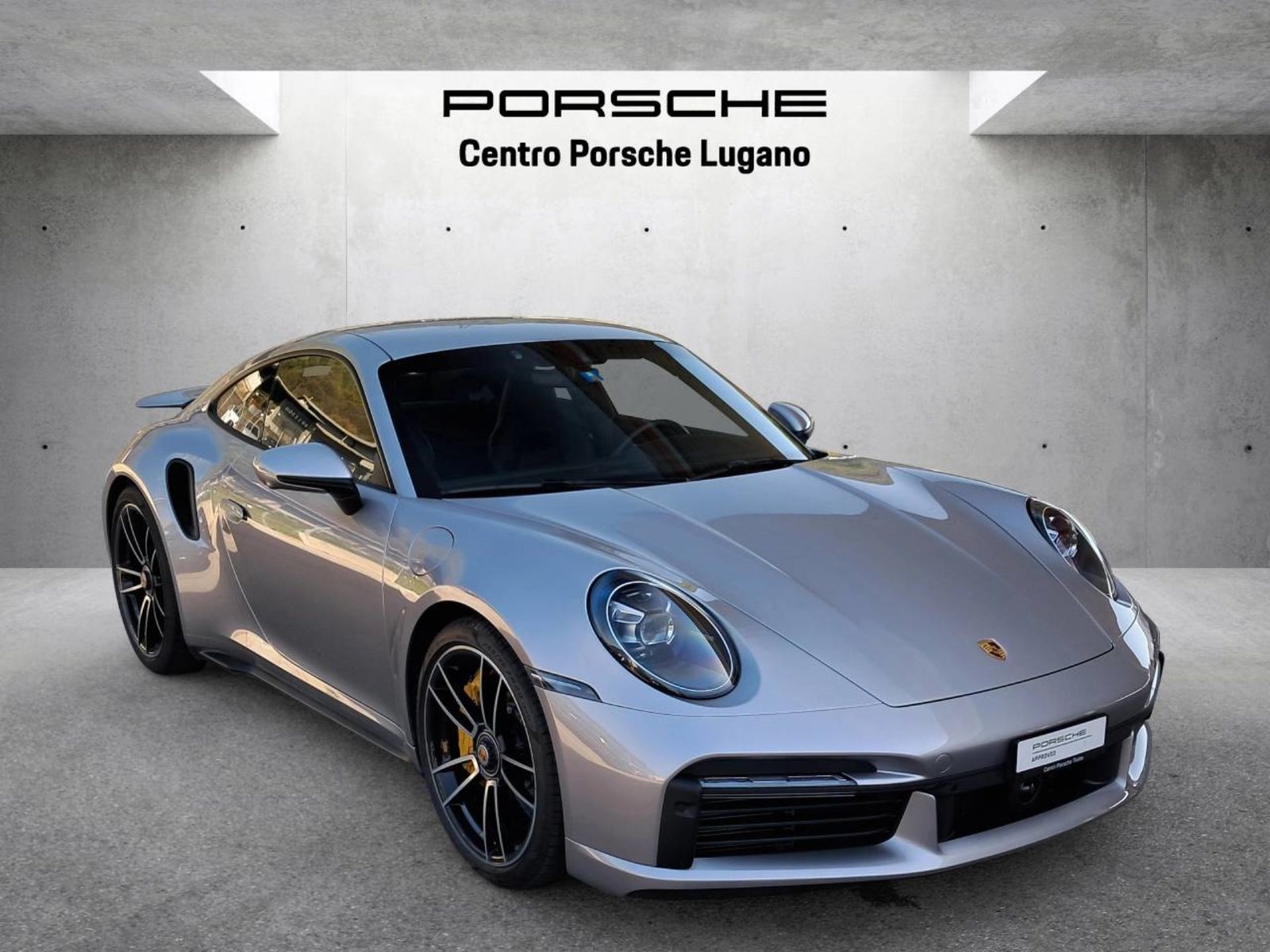 PORSCHE 911 Turbo S, Petrol, Second hand / Used, Automatic - 6