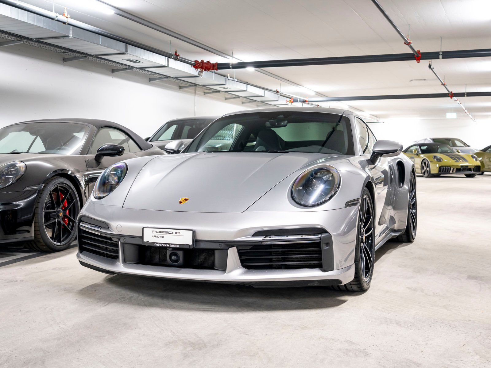 PORSCHE 911 Turbo S PDK