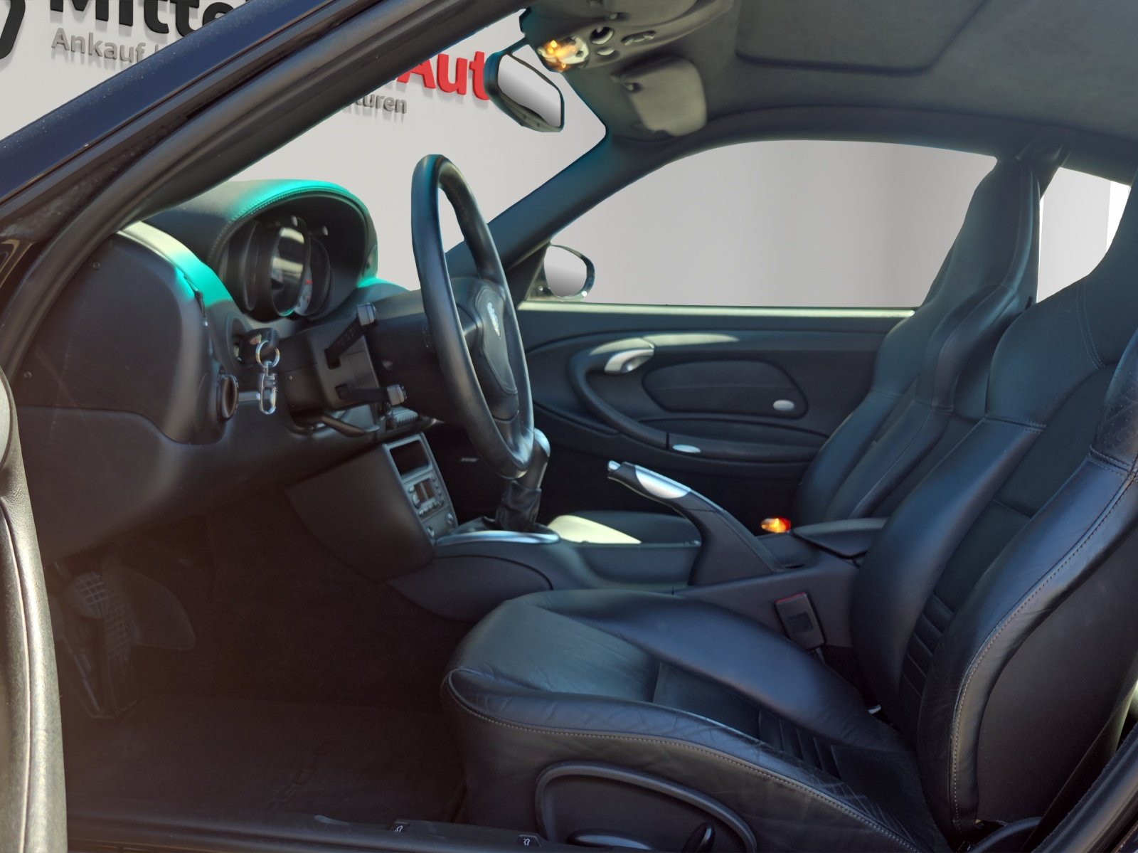 PORSCHE 911 Turbo, Essence, Occasion / Utilisé, Manuelle - 7