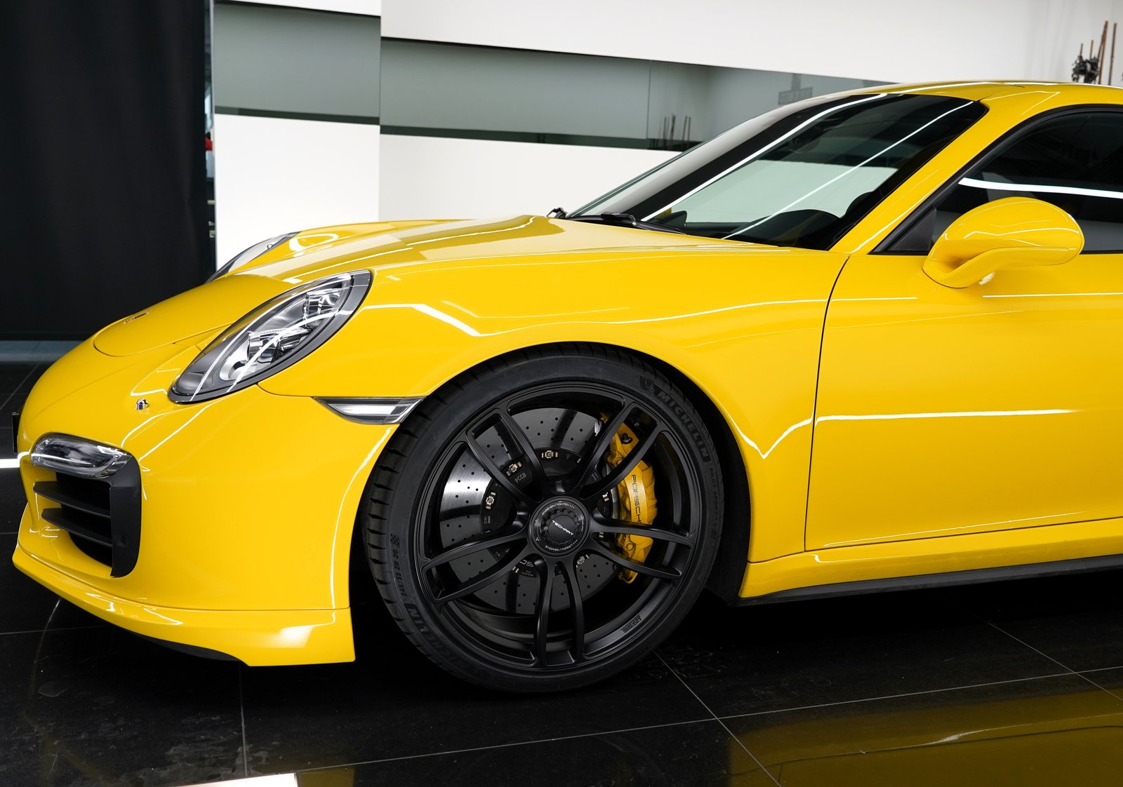 PORSCHE 911 Turbo S, Benzin, Occasion / Gebraucht, Automatik - 6