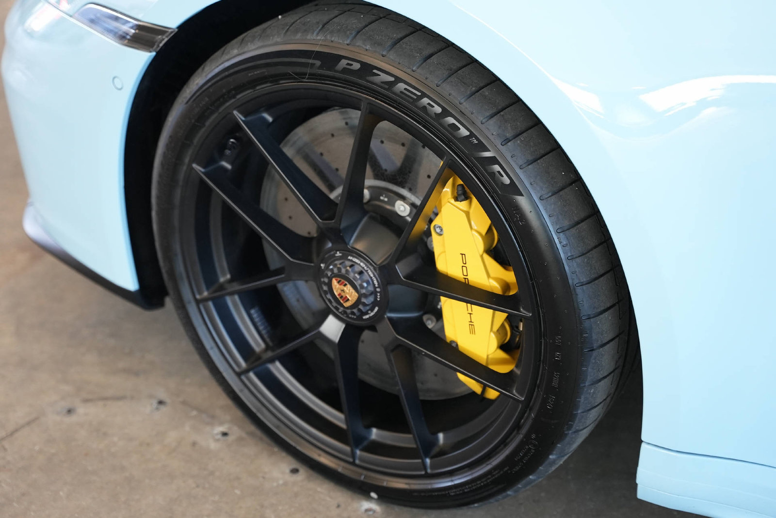 PORSCHE 911 Carrera 4 GTS Gulf Blue, Hybride Leggero Benzina/Elettrica, Occasioni / Usate, Automatico - 6