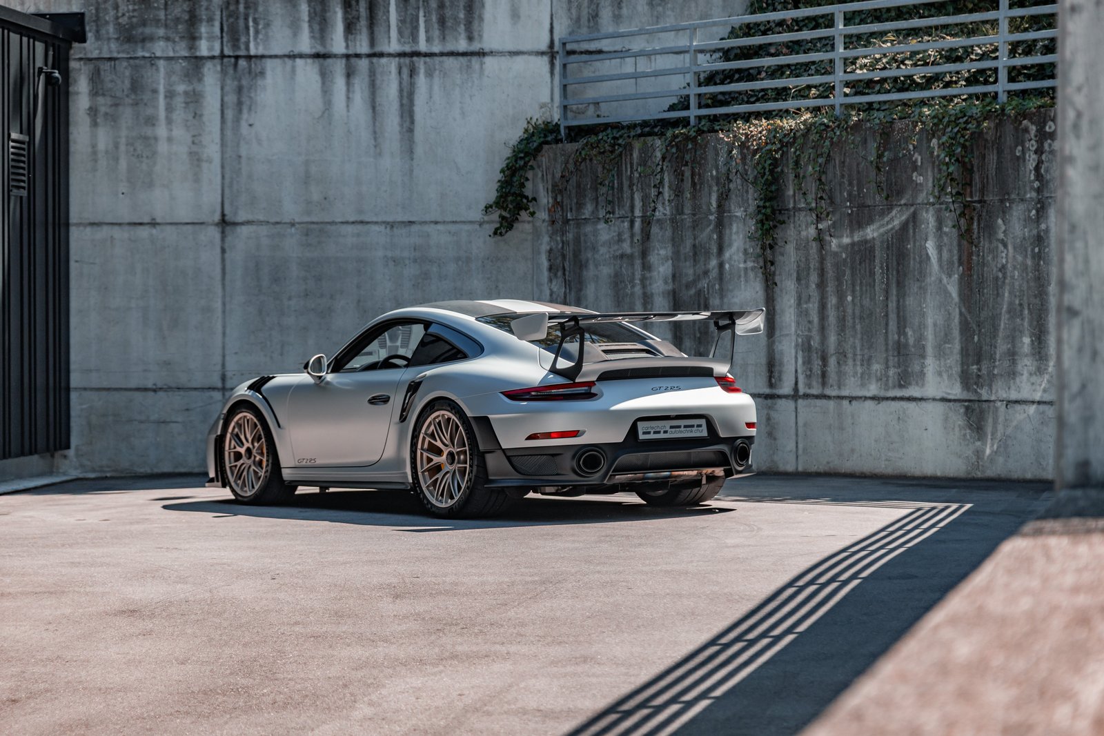 PORSCHE 911 GT2 RS PDK, Essence, Occasion / Utilisé, Automatique - 3