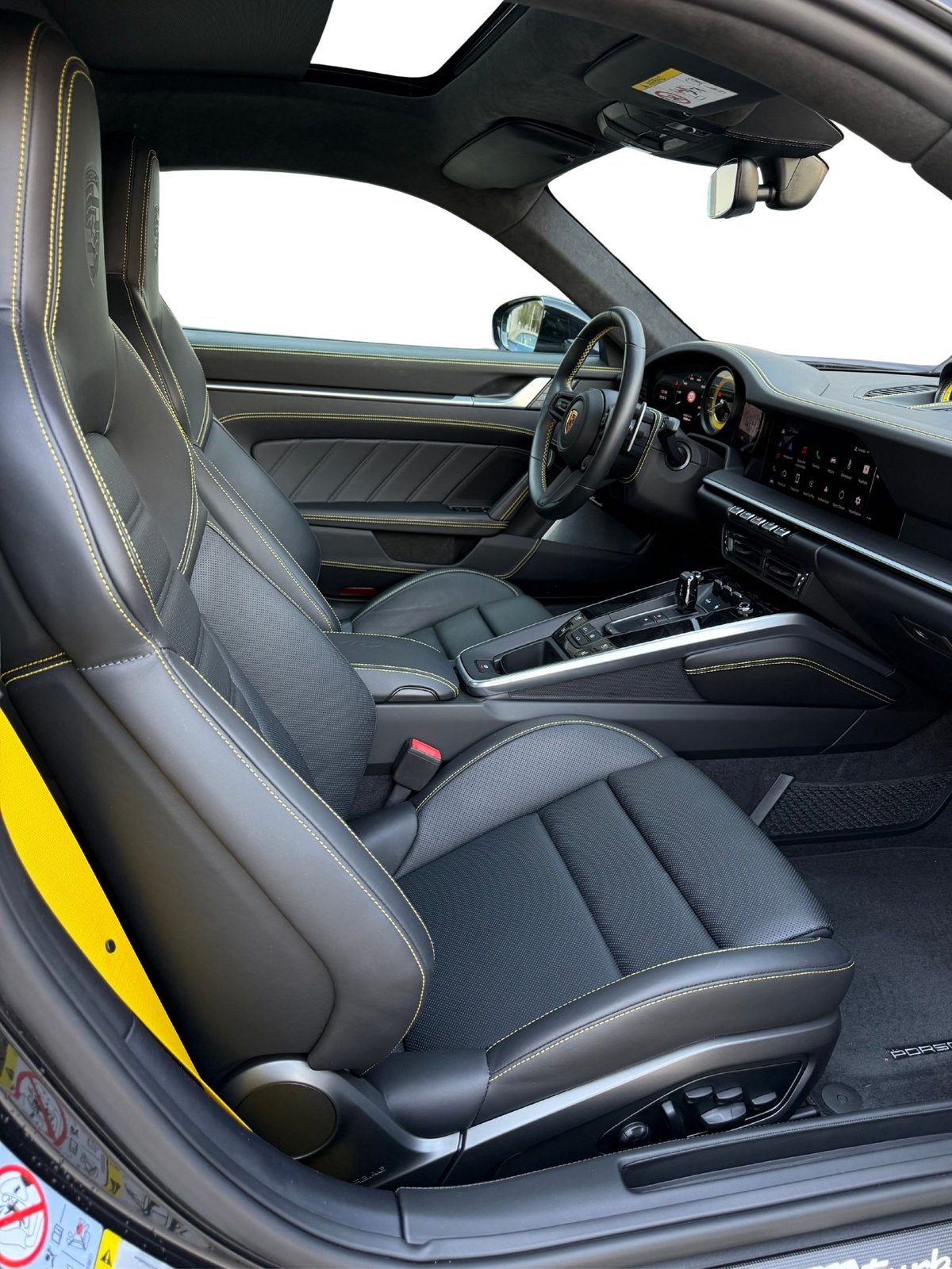 PORSCHE 911 Turbo S PDK, Petrol, Second hand / Used, Automatic - 6