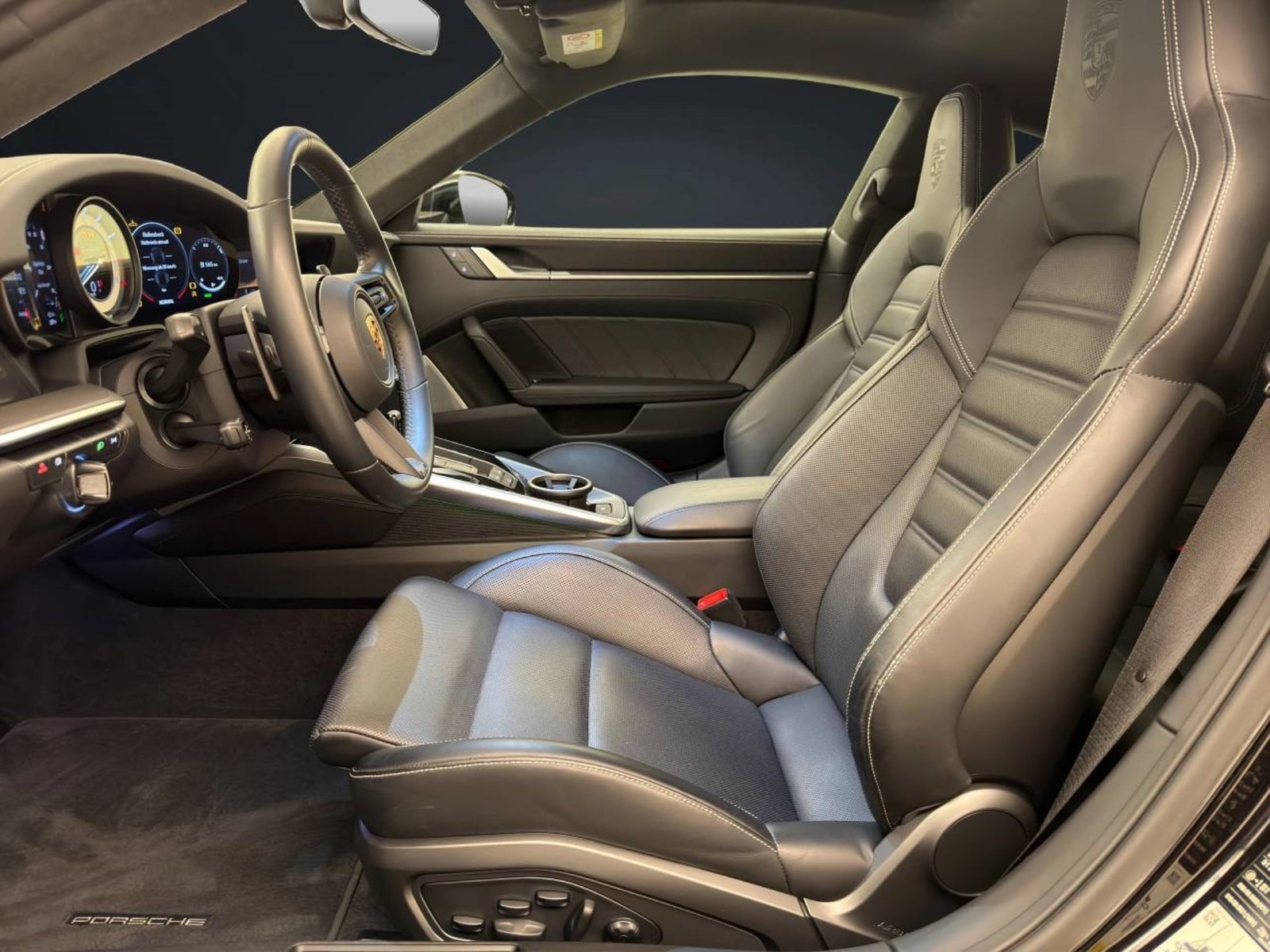 PORSCHE 911 Turbo S, Petrol, Second hand / Used, Automatic - 5