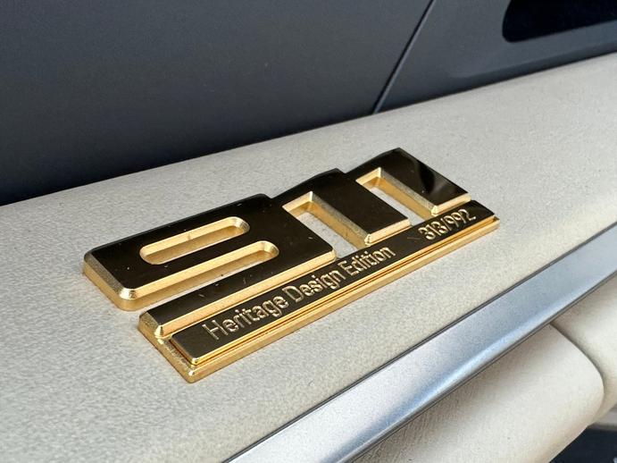 PORSCHE 911 Targa 3.0 Carrera 4S Heritage Design Edition, Benzin, Occasion / Gebraucht, Handschaltung