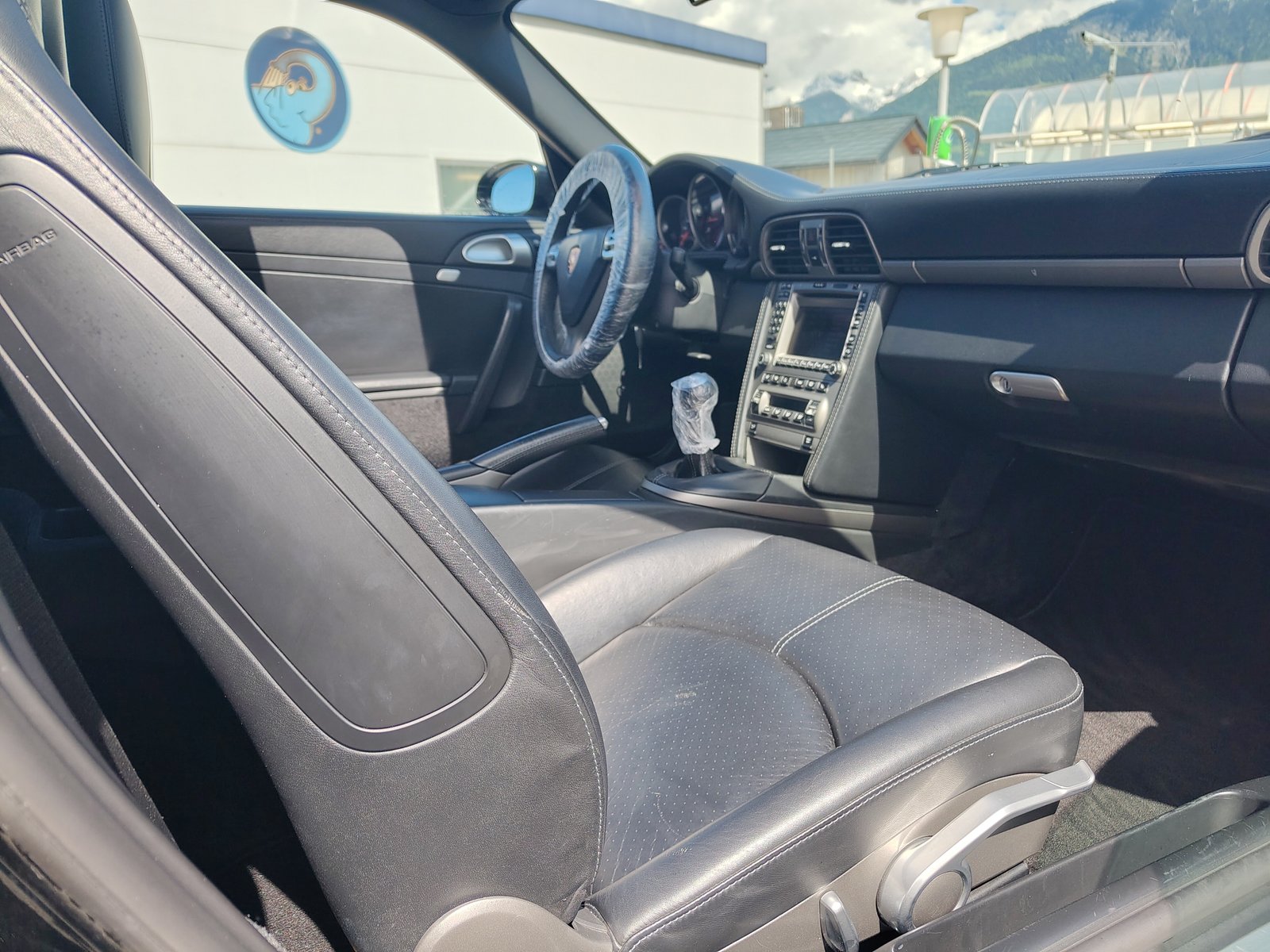 PORSCHE 911 Carrera, Petrol, Second hand / Used, Manual - 7