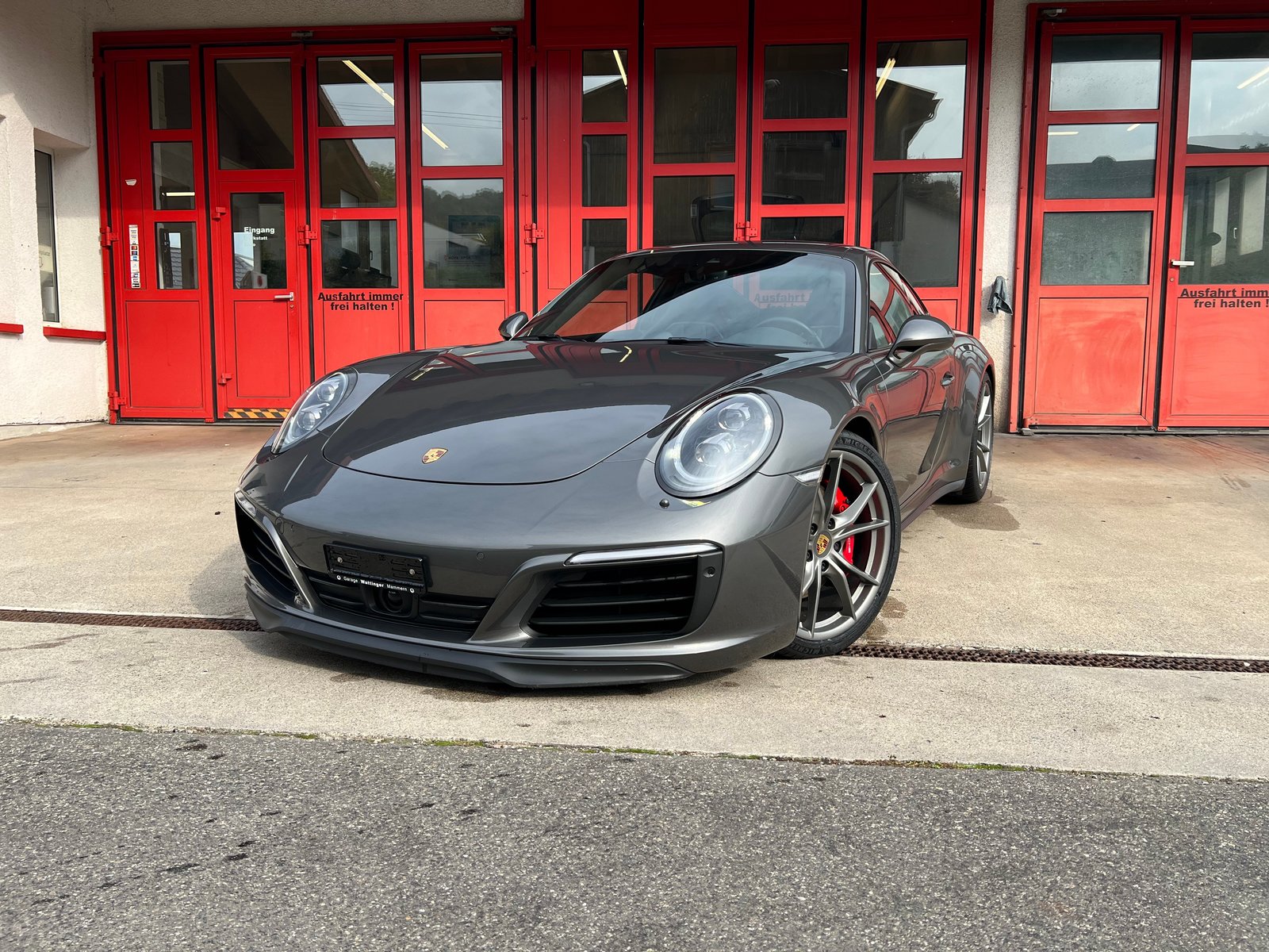 PORSCHE 911 Carrera 4S PDK