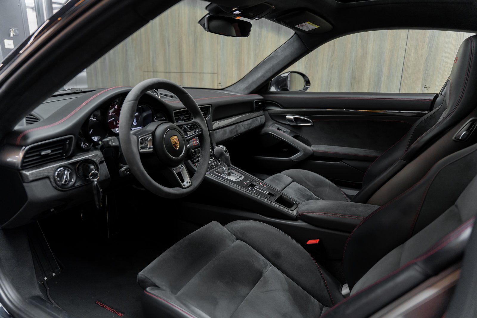 PORSCHE 911 Carrera 4 GTS PDK, Petrol, Second hand / Used, Automatic - 3
