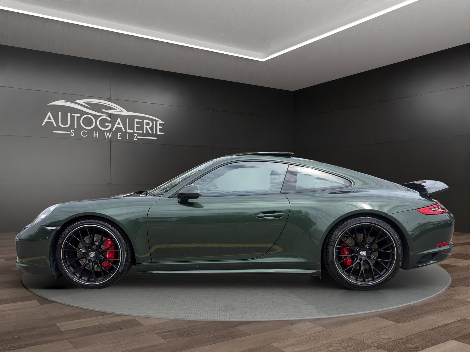 PORSCHE 911 Carrera 4S PDK CH Swiss OAKGREEN Naturleder E, Benzin, Occasion / Gebraucht, Automatik - 2
