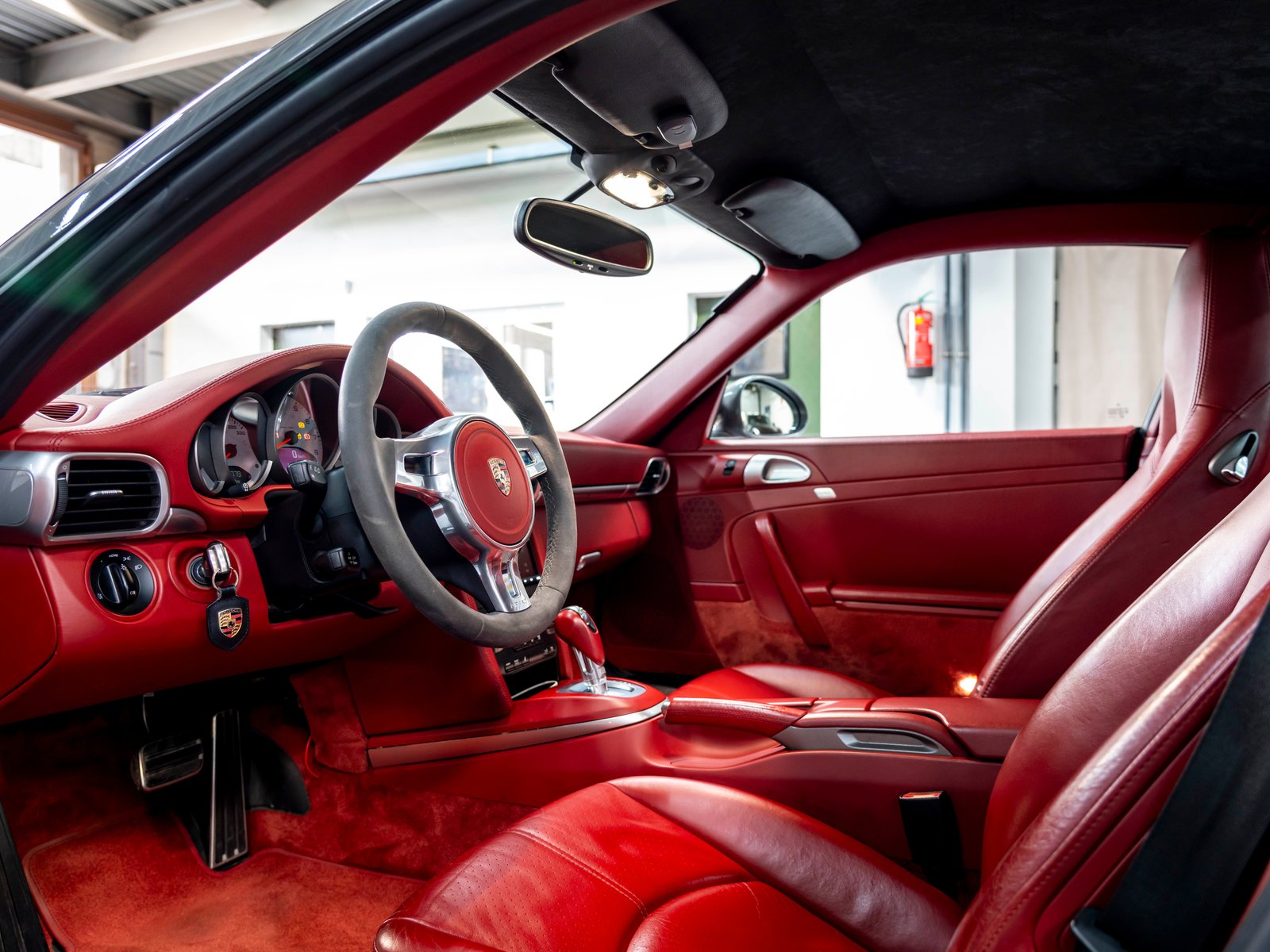 PORSCHE 911 Carrera 4S PDK, Petrol, Second hand / Used, Automatic - 2