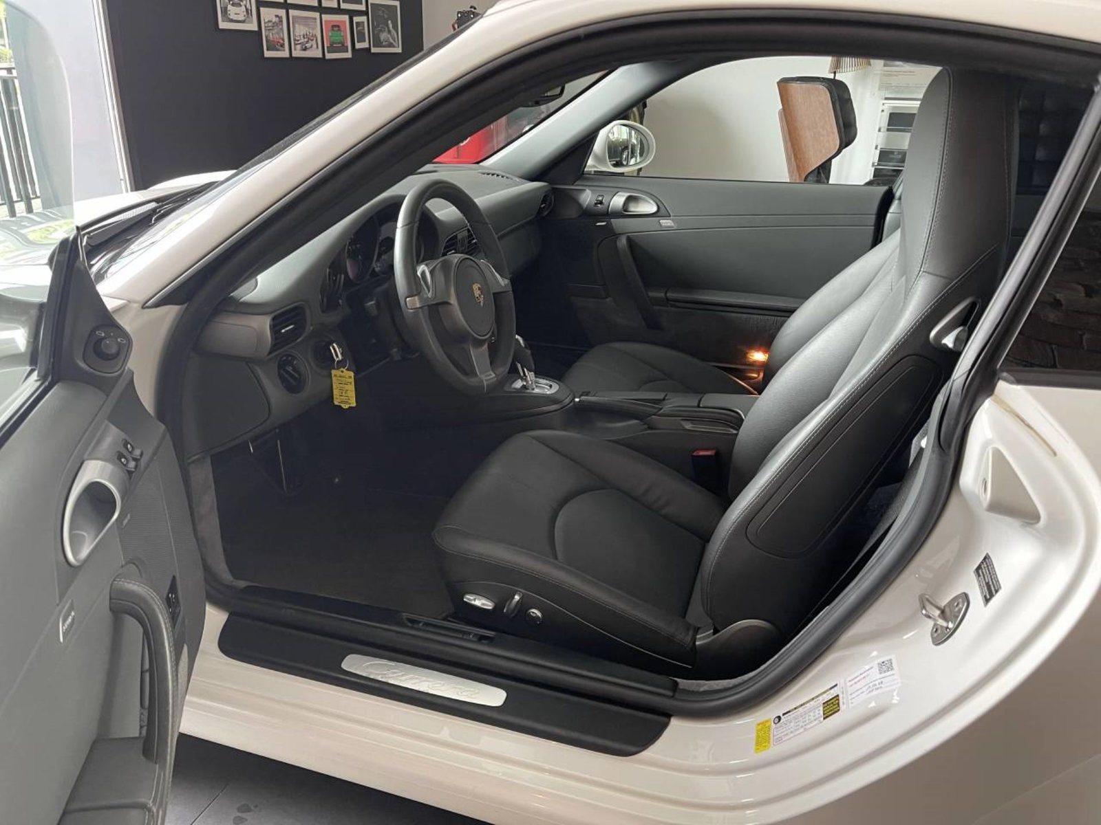 PORSCHE 911 Carrera Coupé, Petrol, Second hand / Used, Automatic - 2