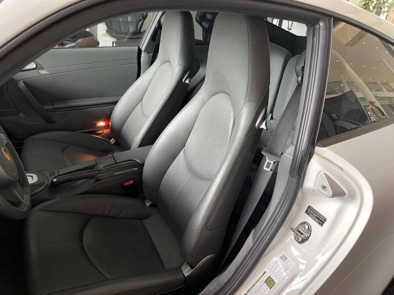 PORSCHE 911 Carrera Coupé, Petrol, Second hand / Used, Automatic - 4