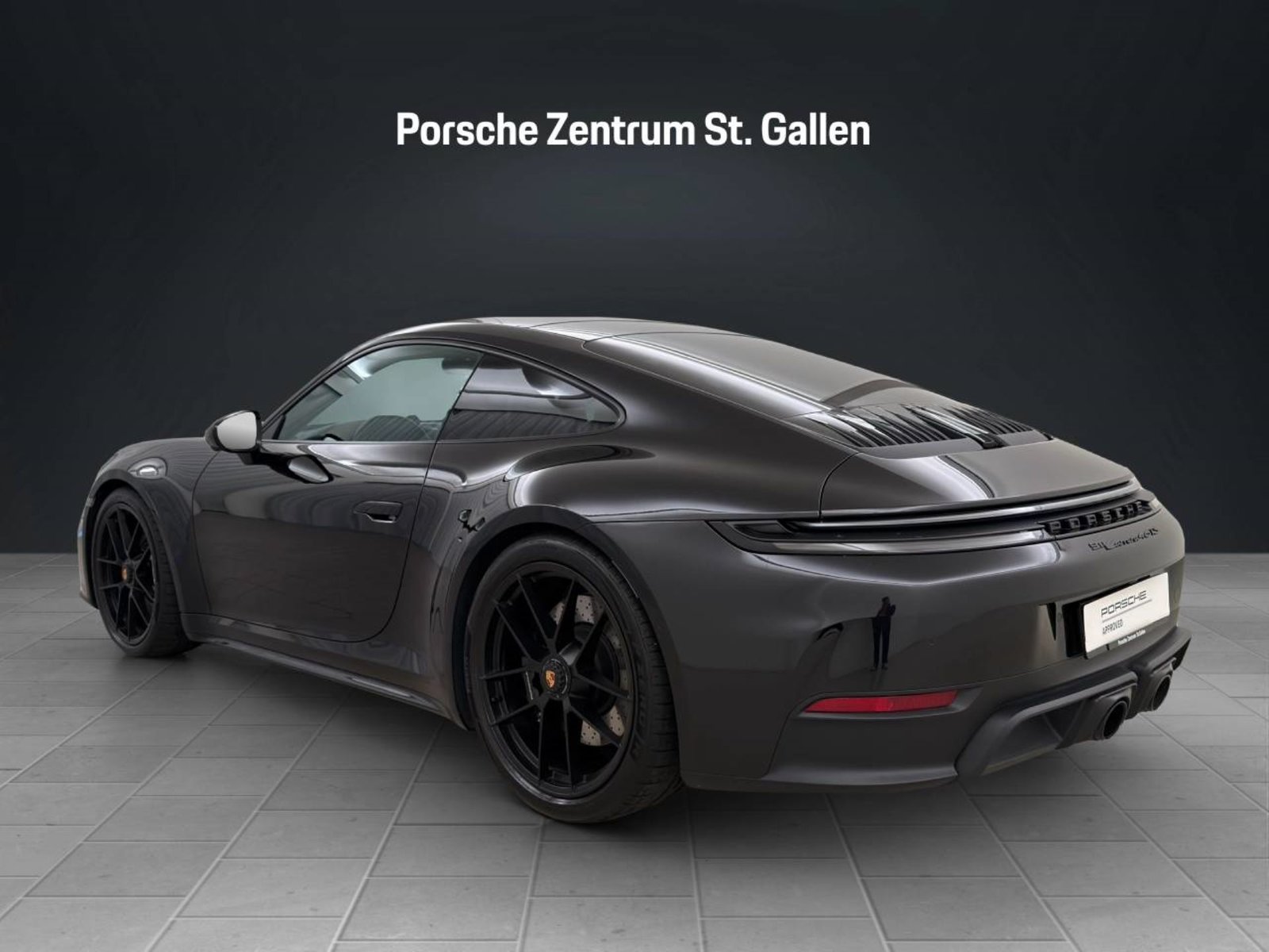 PORSCHE 911 Carrera 4 GTS, Mild-Hybrid Petrol/Electric, Second hand / Used, Automatic - 3