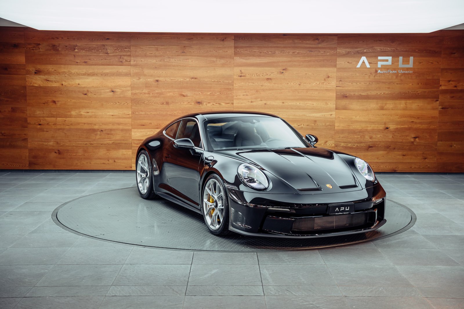 PORSCHE 911 GT3 Touring