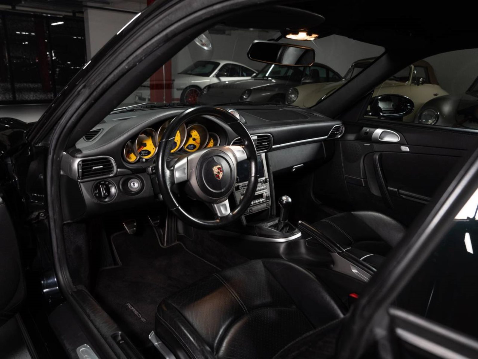 PORSCHE 911 Carrera 4S Coupé, Benzin, Occasion / Gebraucht, Handschaltung - 4