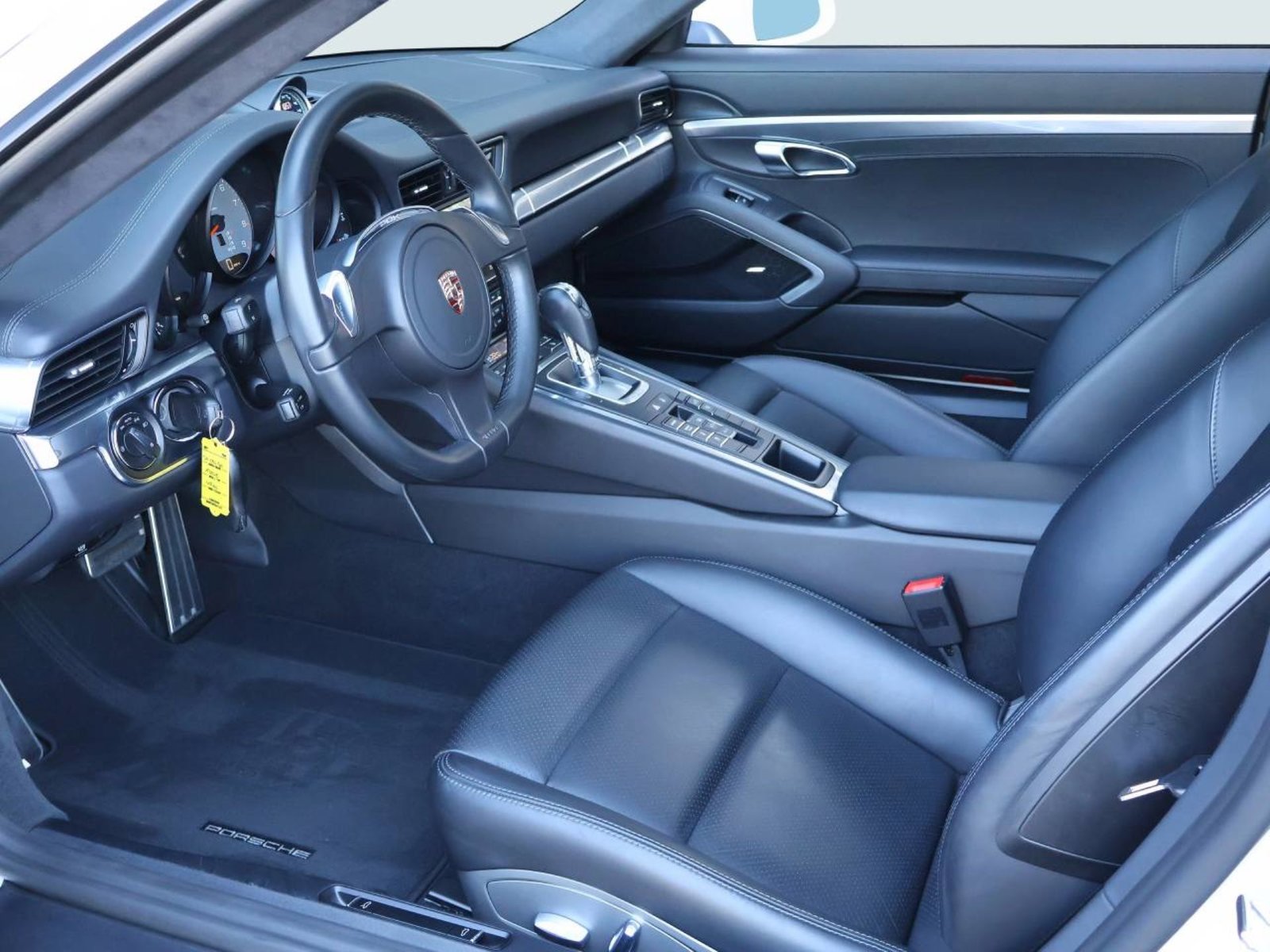 PORSCHE 911 Carrera 4S, Petrol, Second hand / Used, Automatic - 4