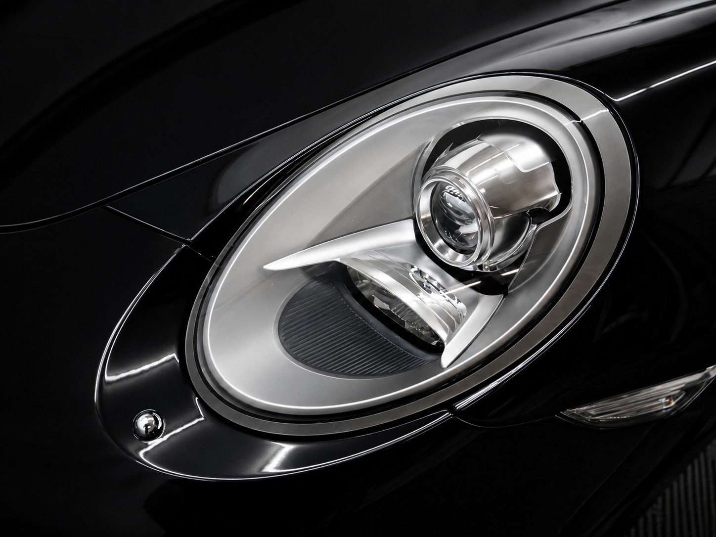 PORSCHE 911 Carrera 4S PDK 911R-Design, Petrol, Second hand / Used, Automatic - 4