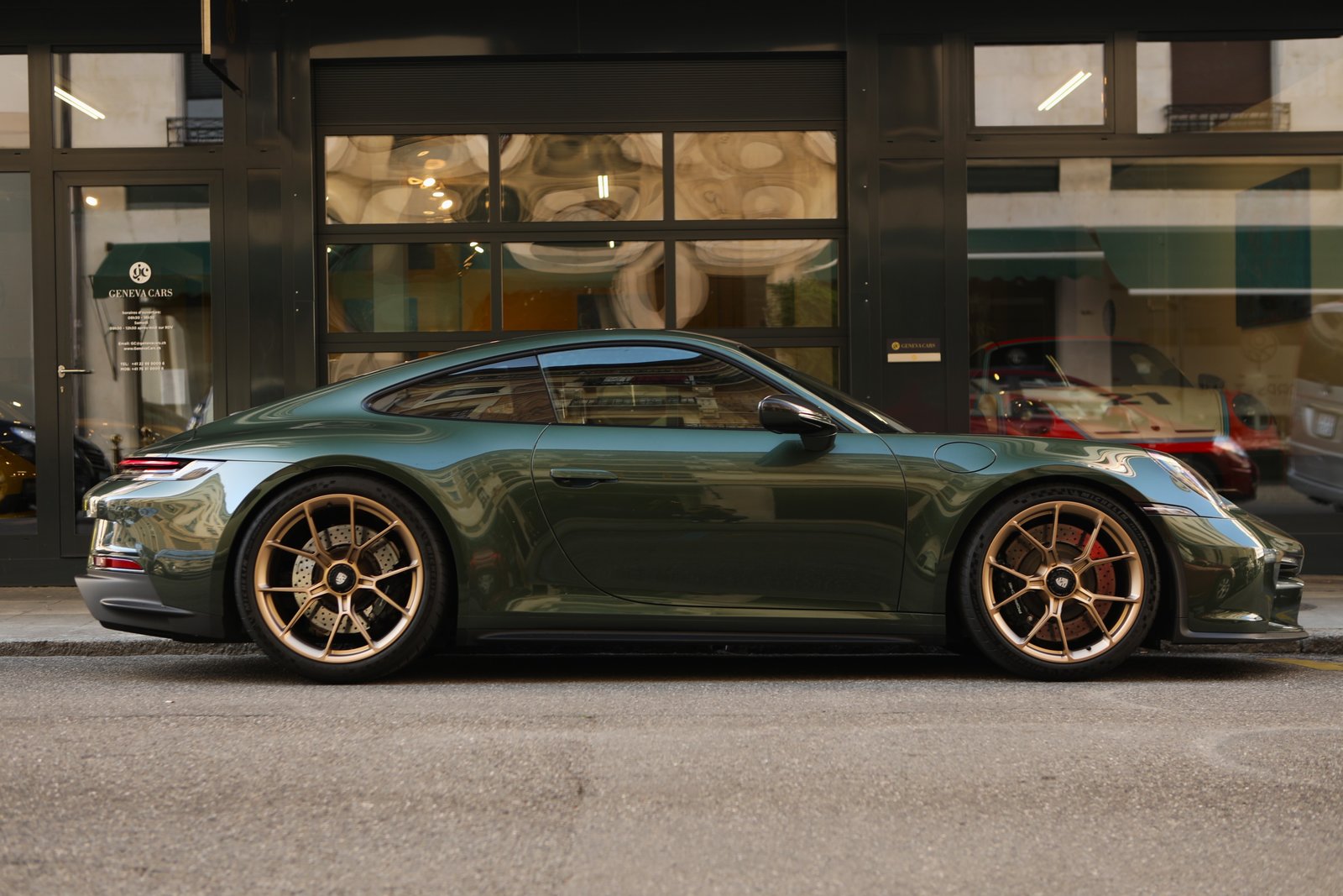 PORSCHE 911 GT3 Touring Oak Green - PTS - Carbone