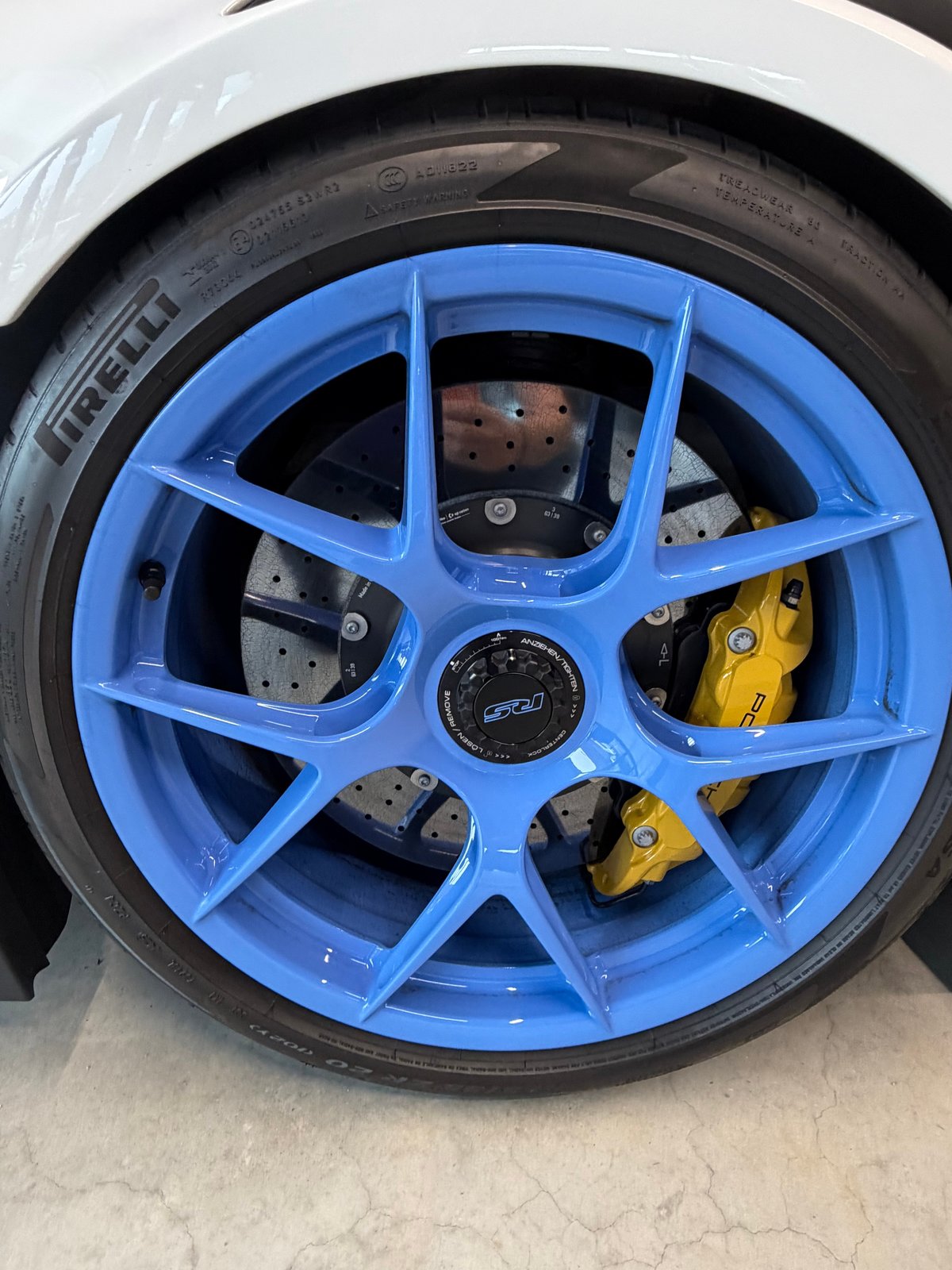 PORSCHE 911 GT3 RS, Essence, Occasion / Utilisé, Automatique - 5