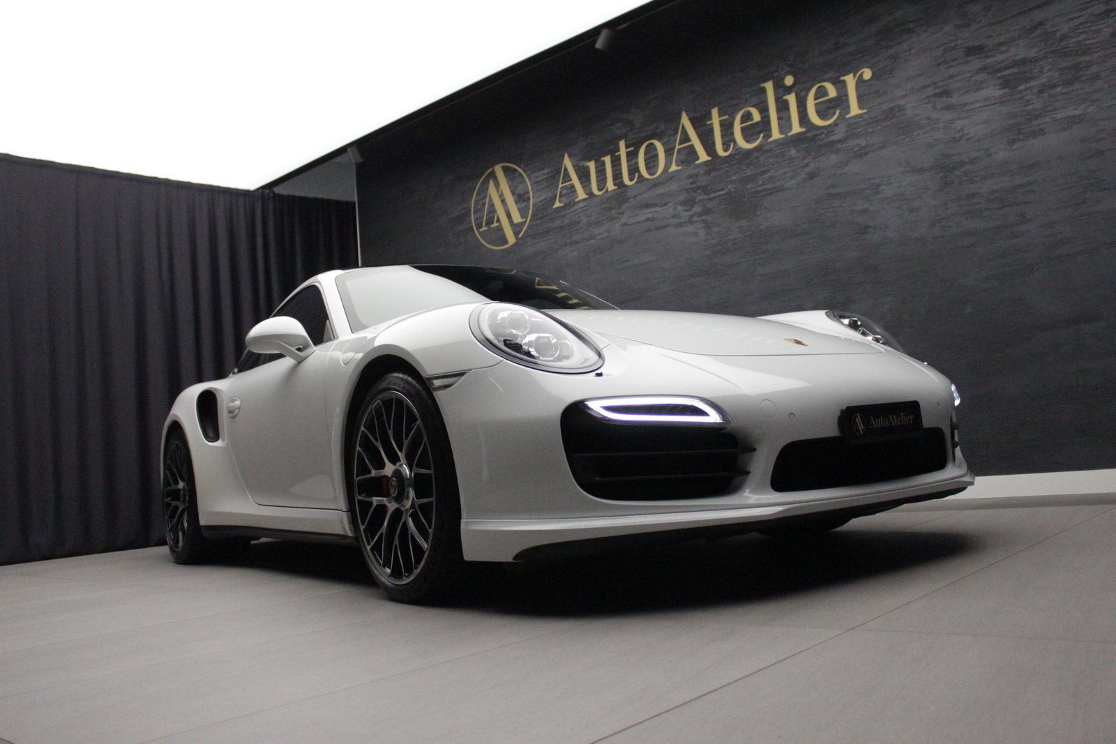 PORSCHE 911 Turbo PDK, Benzin, Occasion / Gebraucht, Automatik - 5