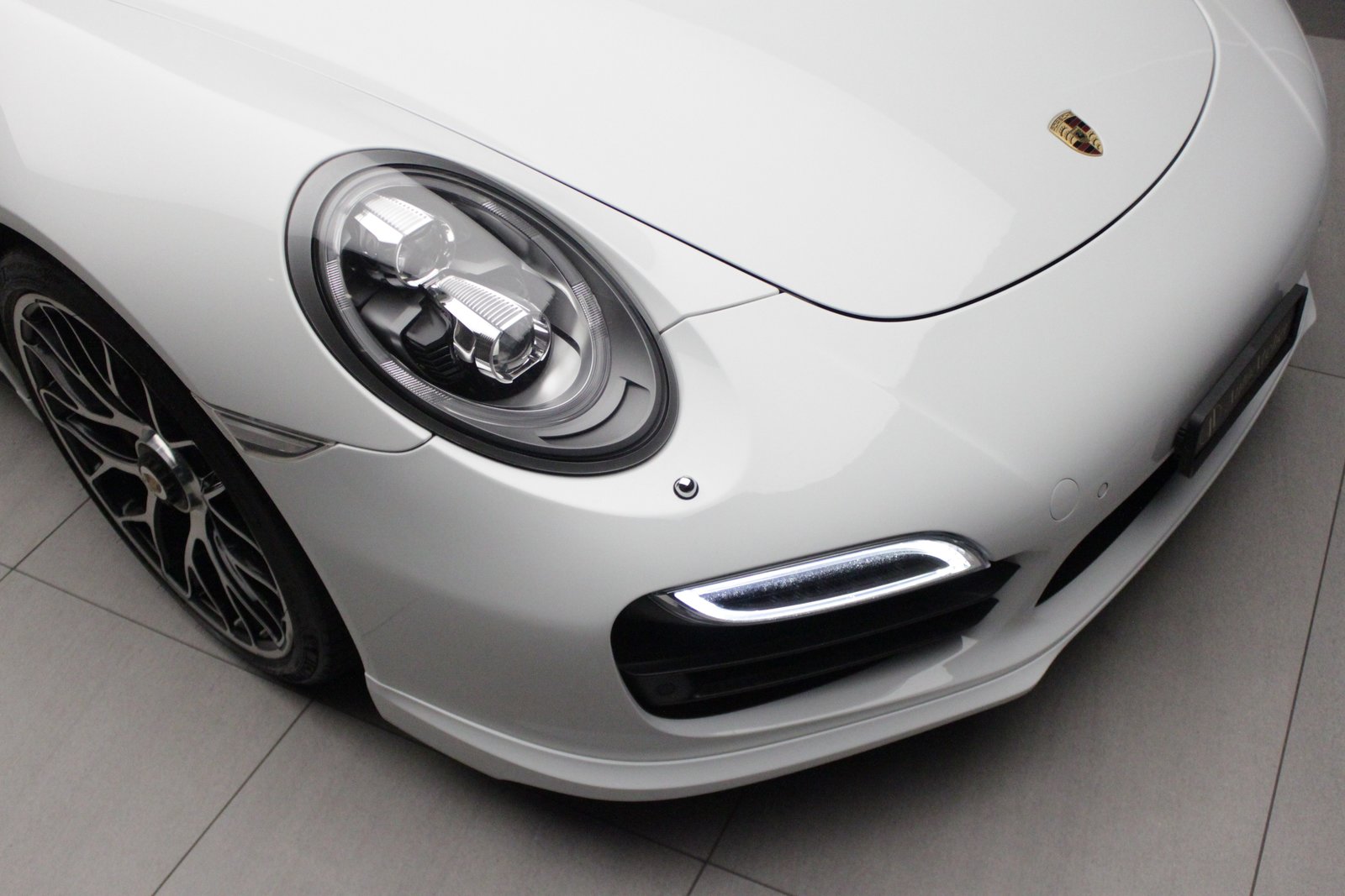 PORSCHE 911 Turbo PDK, Benzin, Occasion / Gebraucht, Automatik - 6
