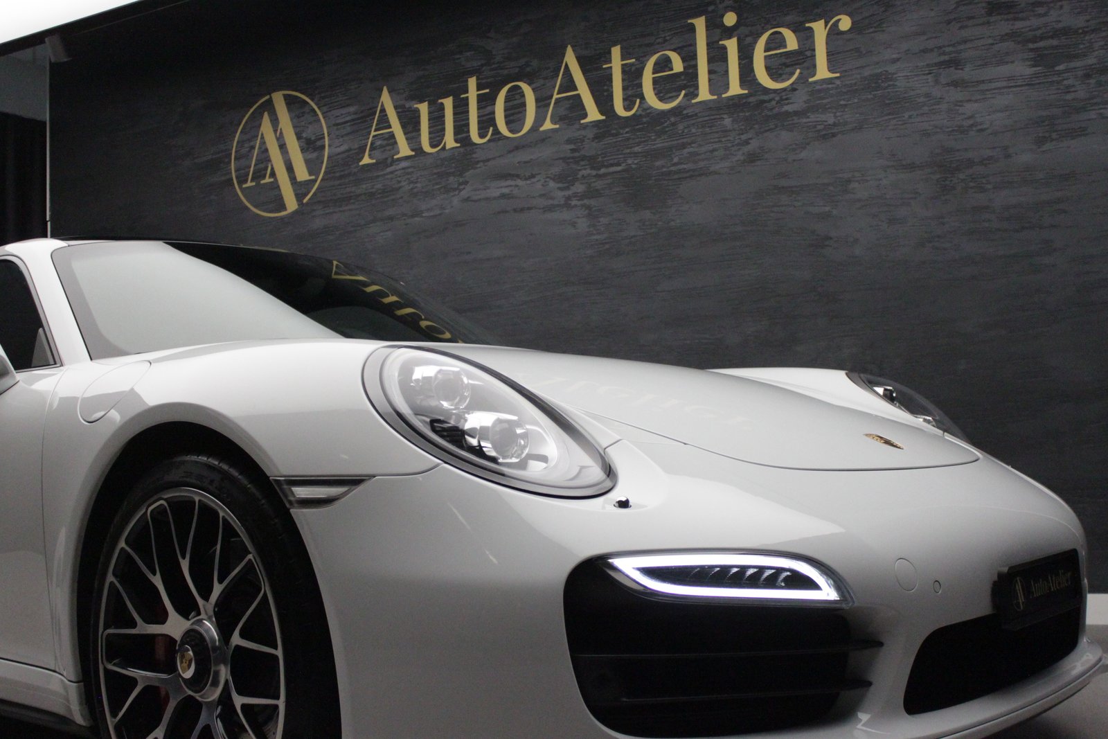 PORSCHE 911 Turbo PDK, Benzin, Occasion / Gebraucht, Automatik - 7