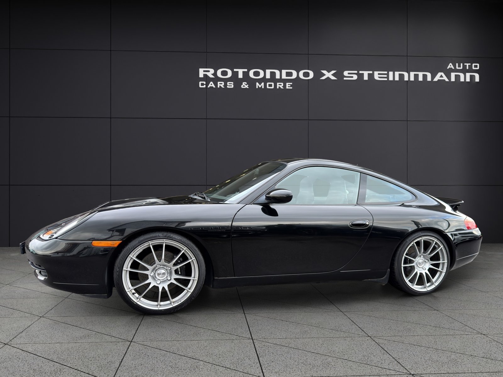 PORSCHE 911 Carrera, Petrol, Second hand / Used, Manual - 2