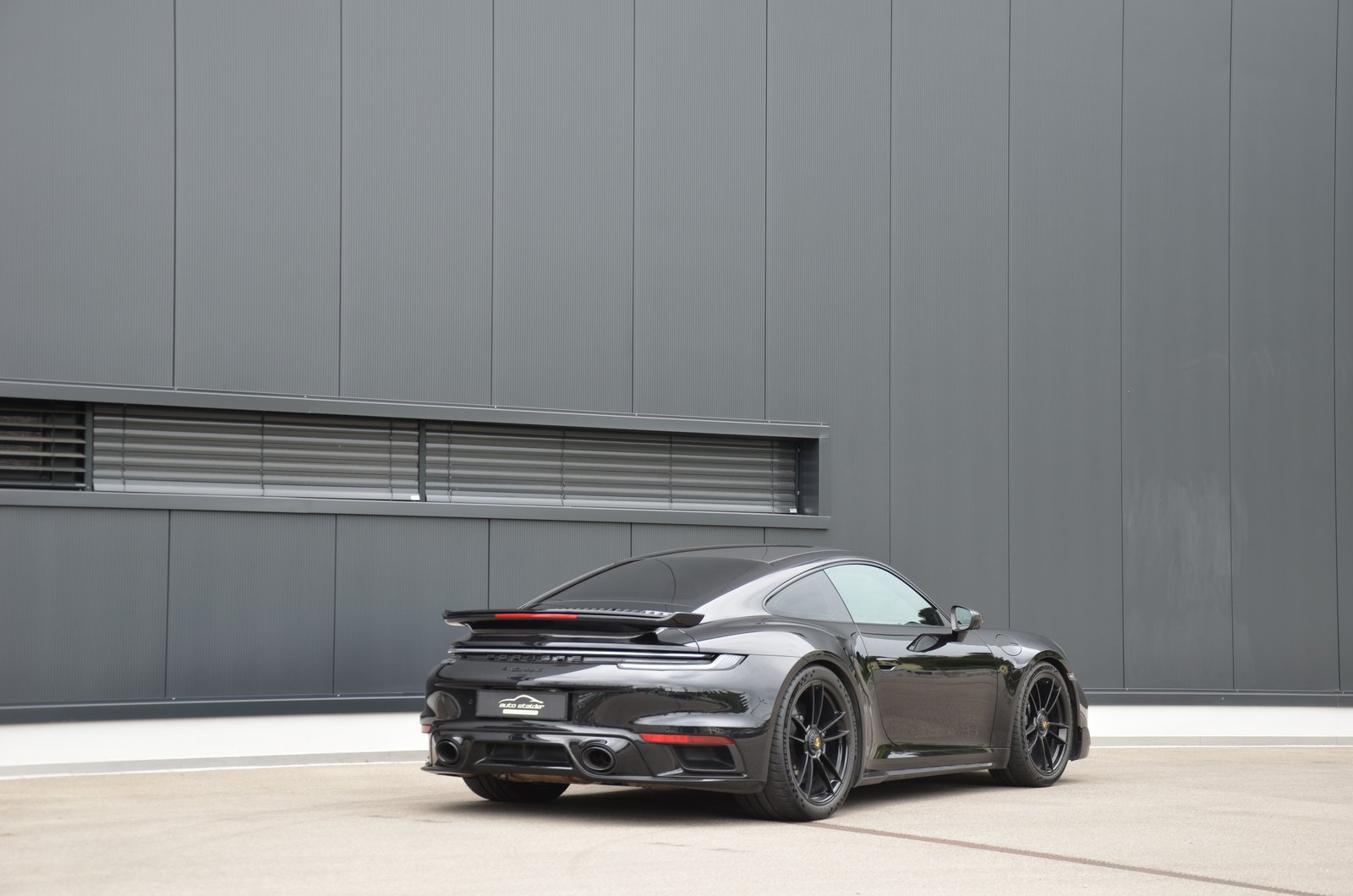 PORSCHE 911 Turbo S PDK Sport Design Paket - CH-Fahrzeug, Petrol, Second hand / Used, Automatic - 3